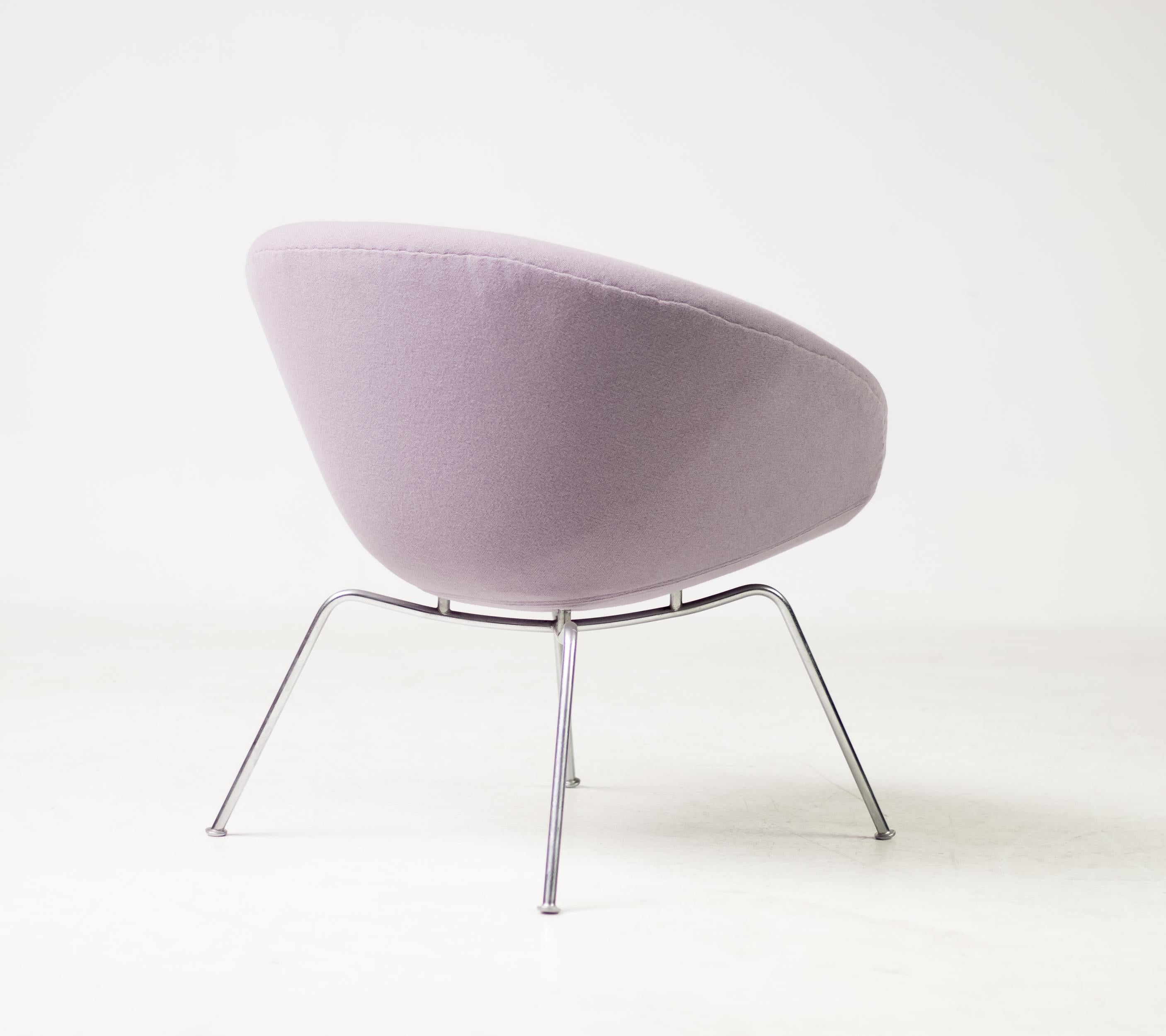 Original 1965 Arne Jacobsen 3318 Pot Chair In Fair Condition For Sale In Dronten, NL