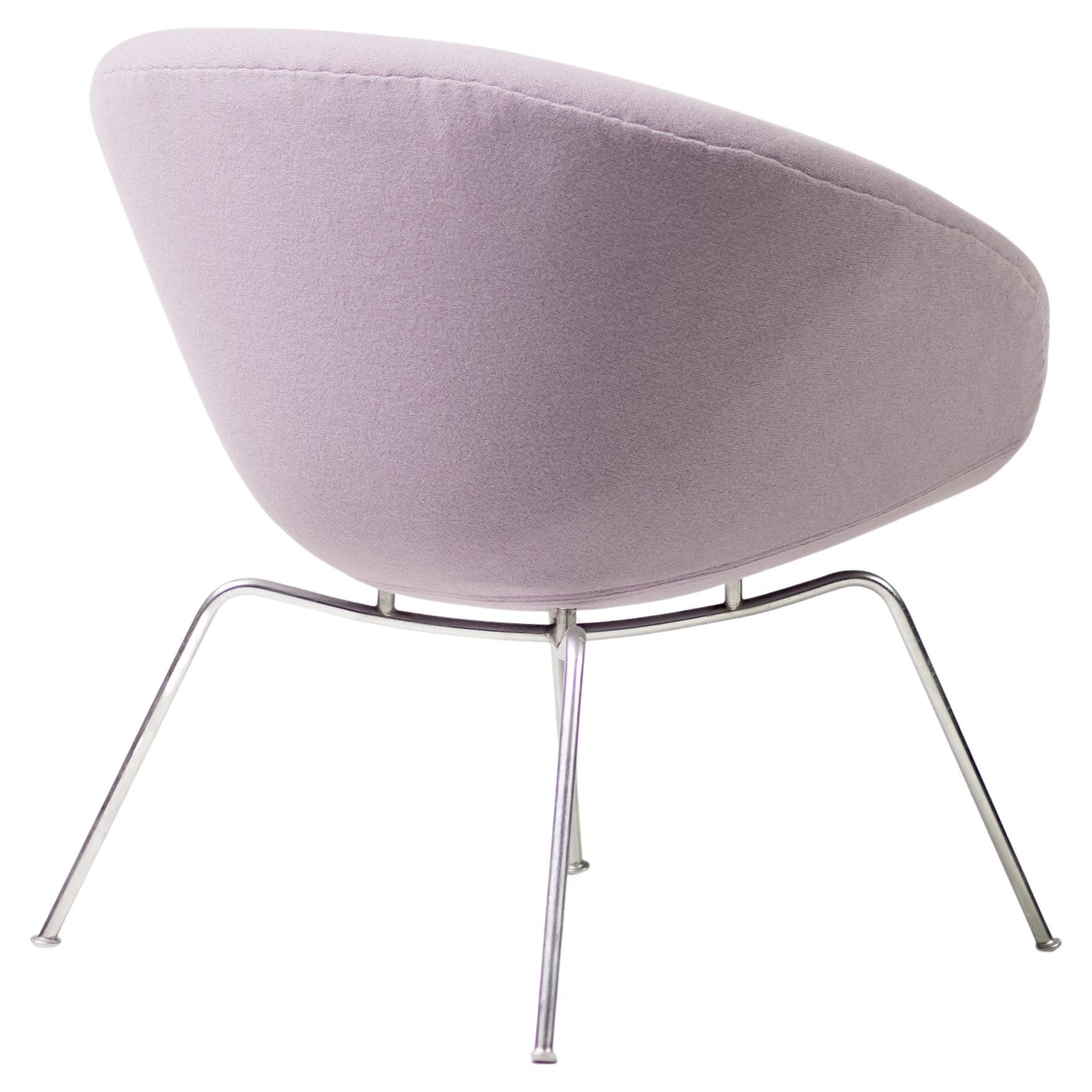 Original 1965 Arne Jacobsen 3318 Pot Chair For Sale