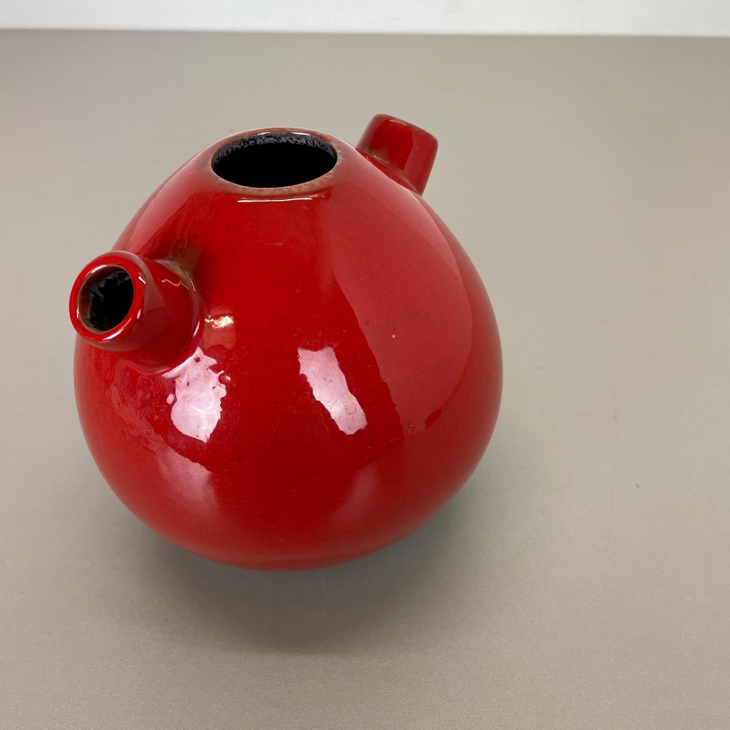 Original 1970 Red Ceramic Studio Pottery Vase by Marei Ceramics, Germany For Sale 9