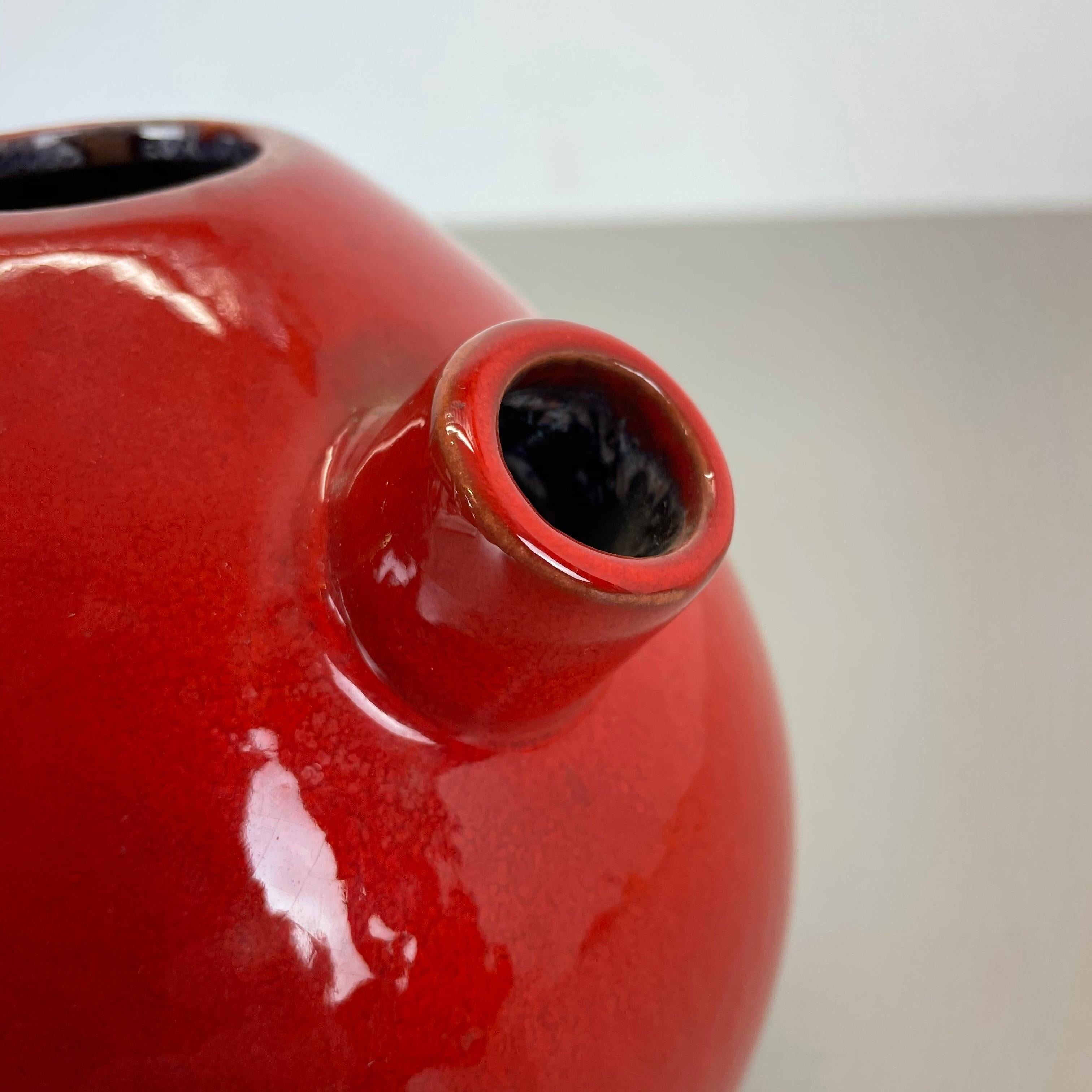 Original 1970 Red Ceramic Studio Pottery Vase by Marei Ceramics, Germany For Sale 3