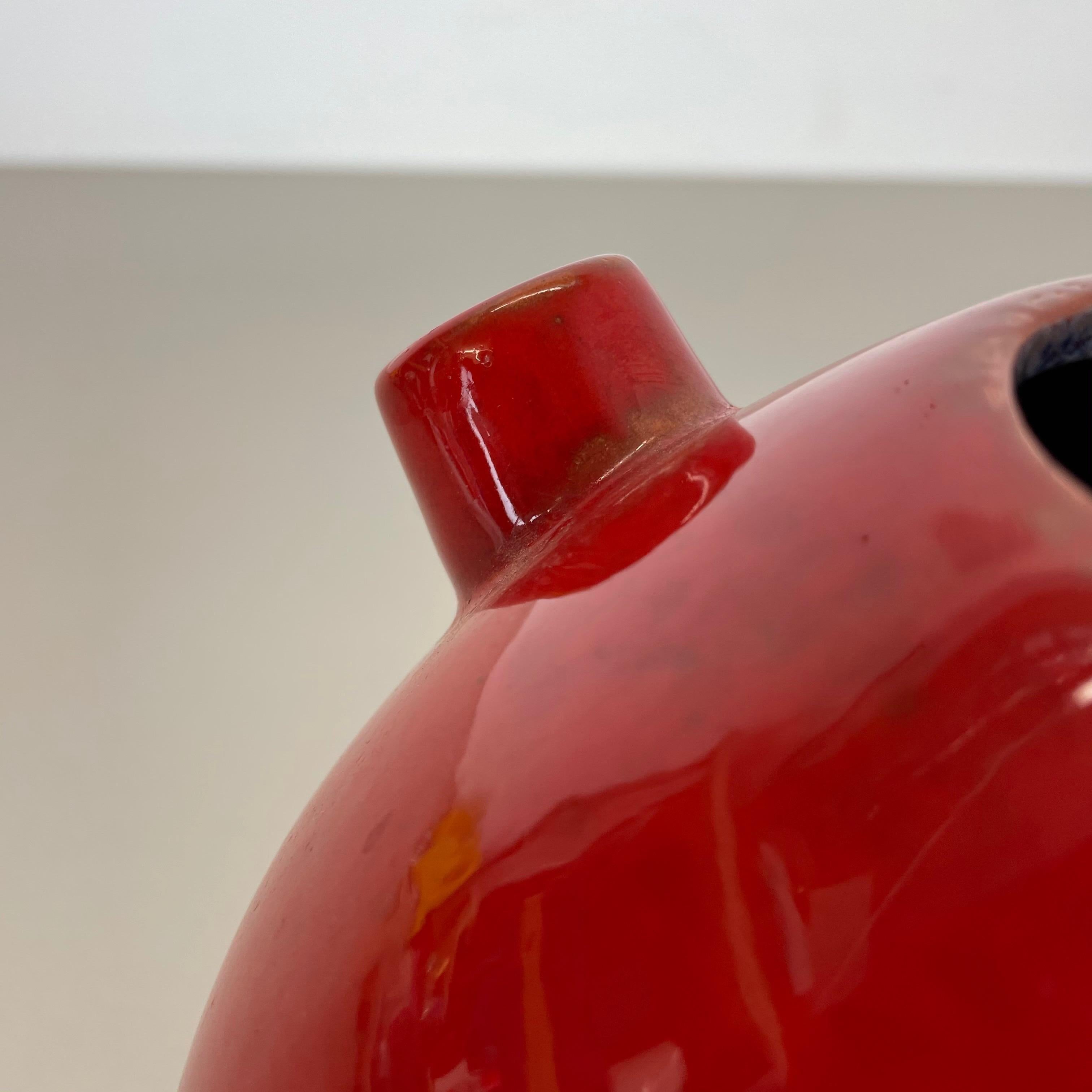 Original 1970 Red Ceramic Studio Pottery Vase by Marei Ceramics, Germany For Sale 4