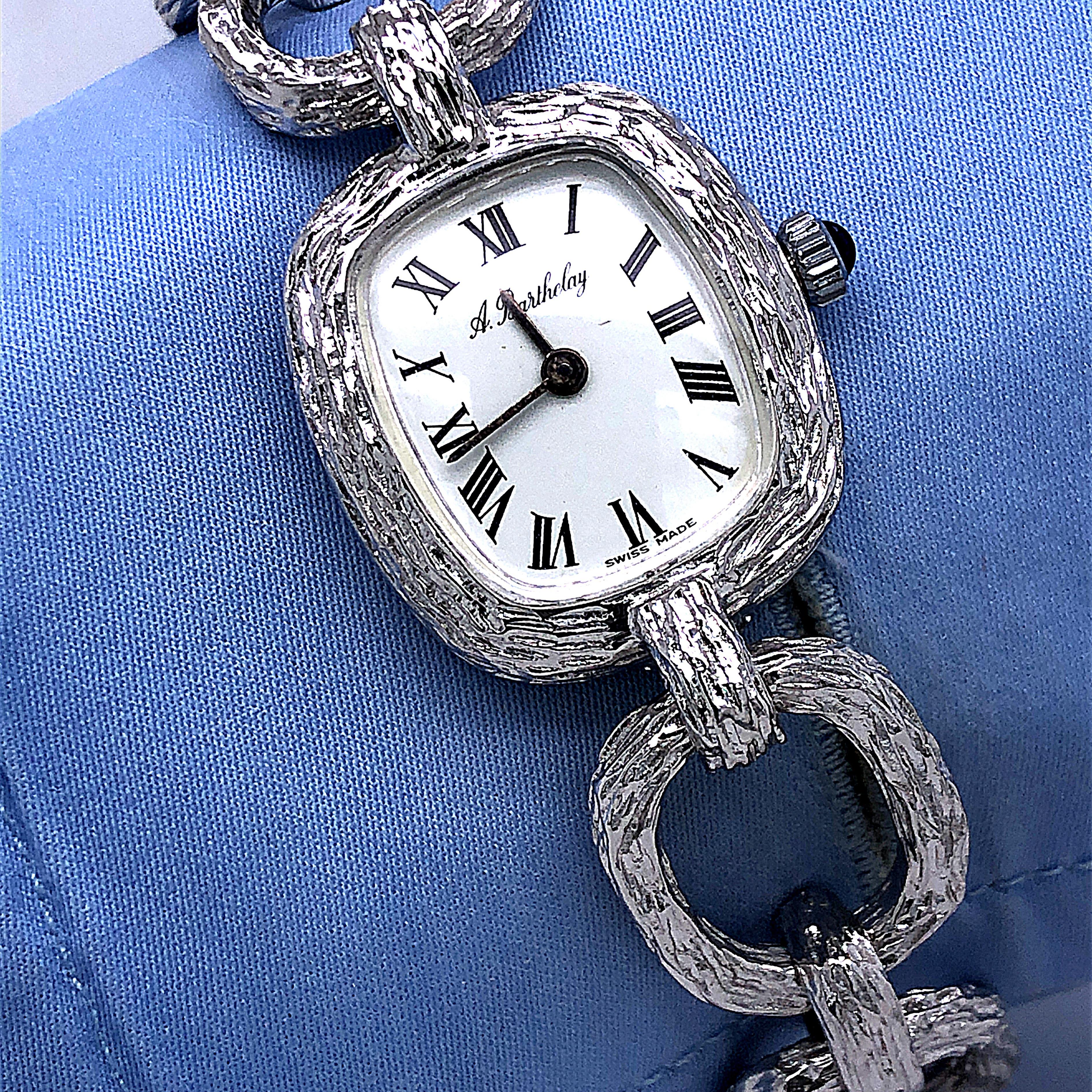 Original 1970s Alexis Barthelay Manual-Winding Movement Chain Silver Watch In Excellent Condition For Sale In Valenza, IT