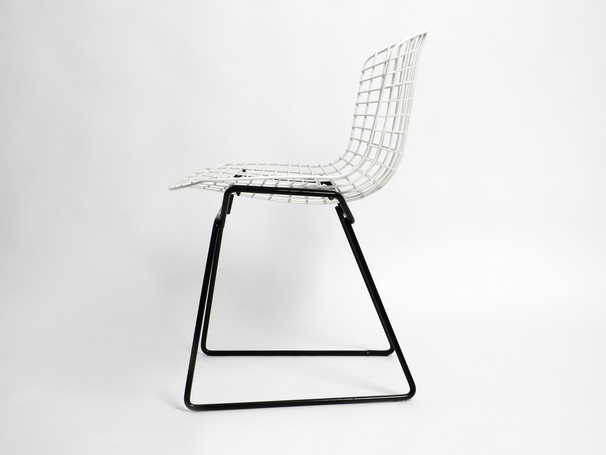 original bertoia chair