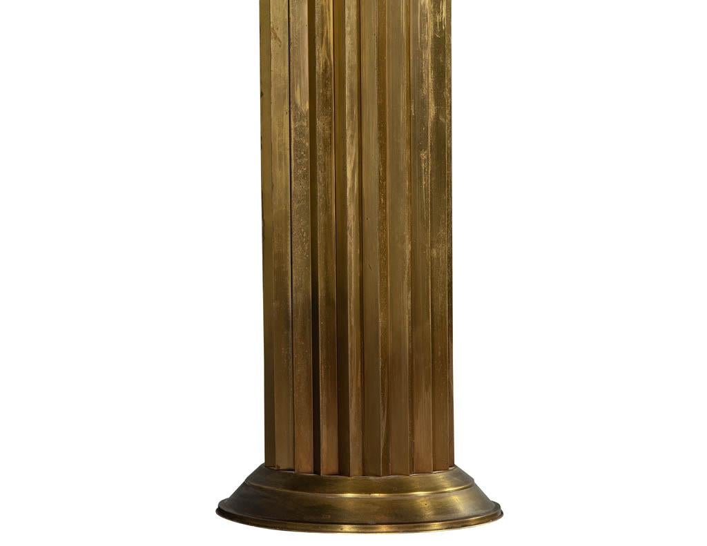 Français Original 1970's French Art Deco Fluted Brass Pedestal Column en vente