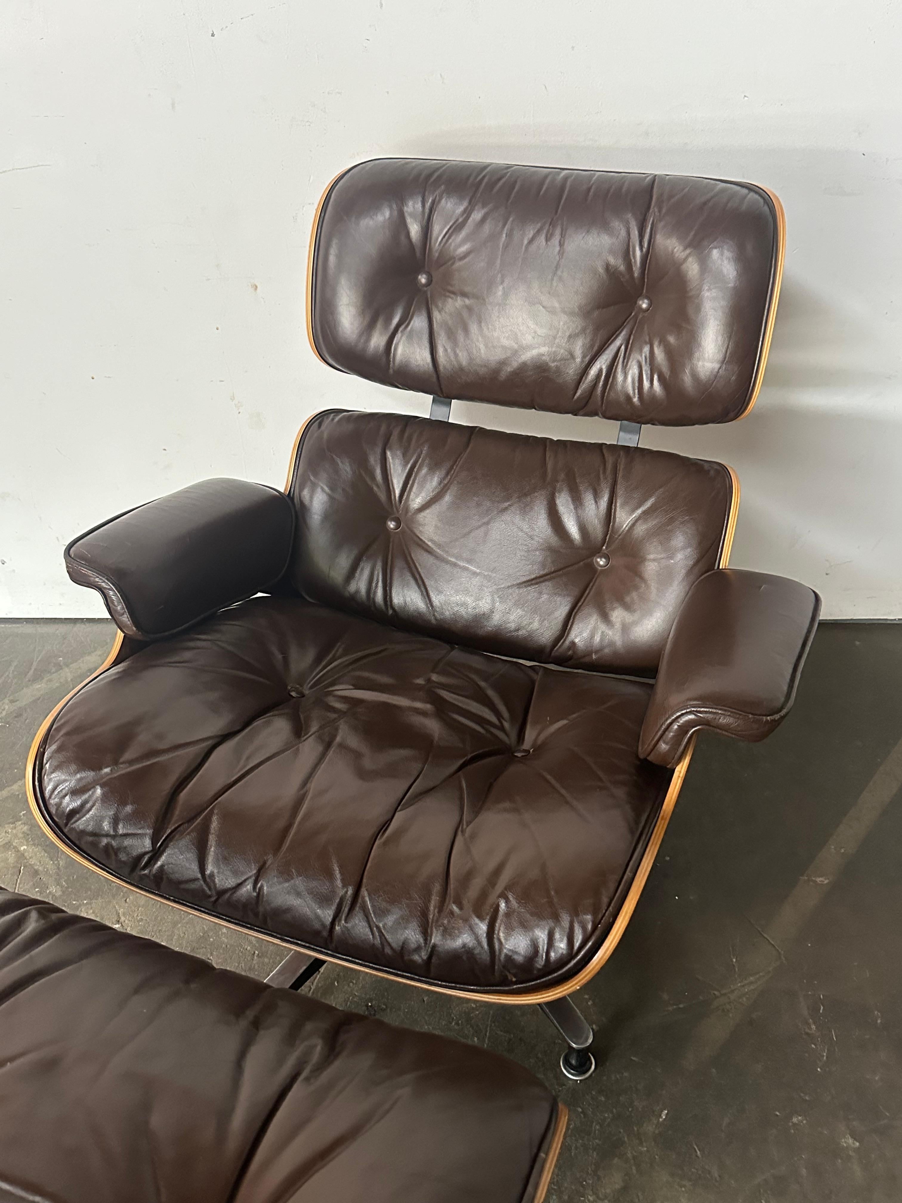 Original 1970s Herman Miller Eames Lounge Chair and Ottoman 4