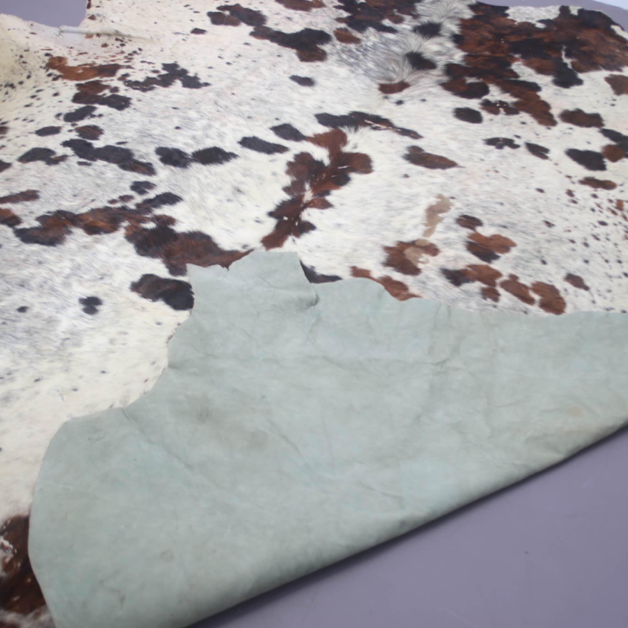 Italian Mid Century Modern brown Cowhide Rug, 1970s 3