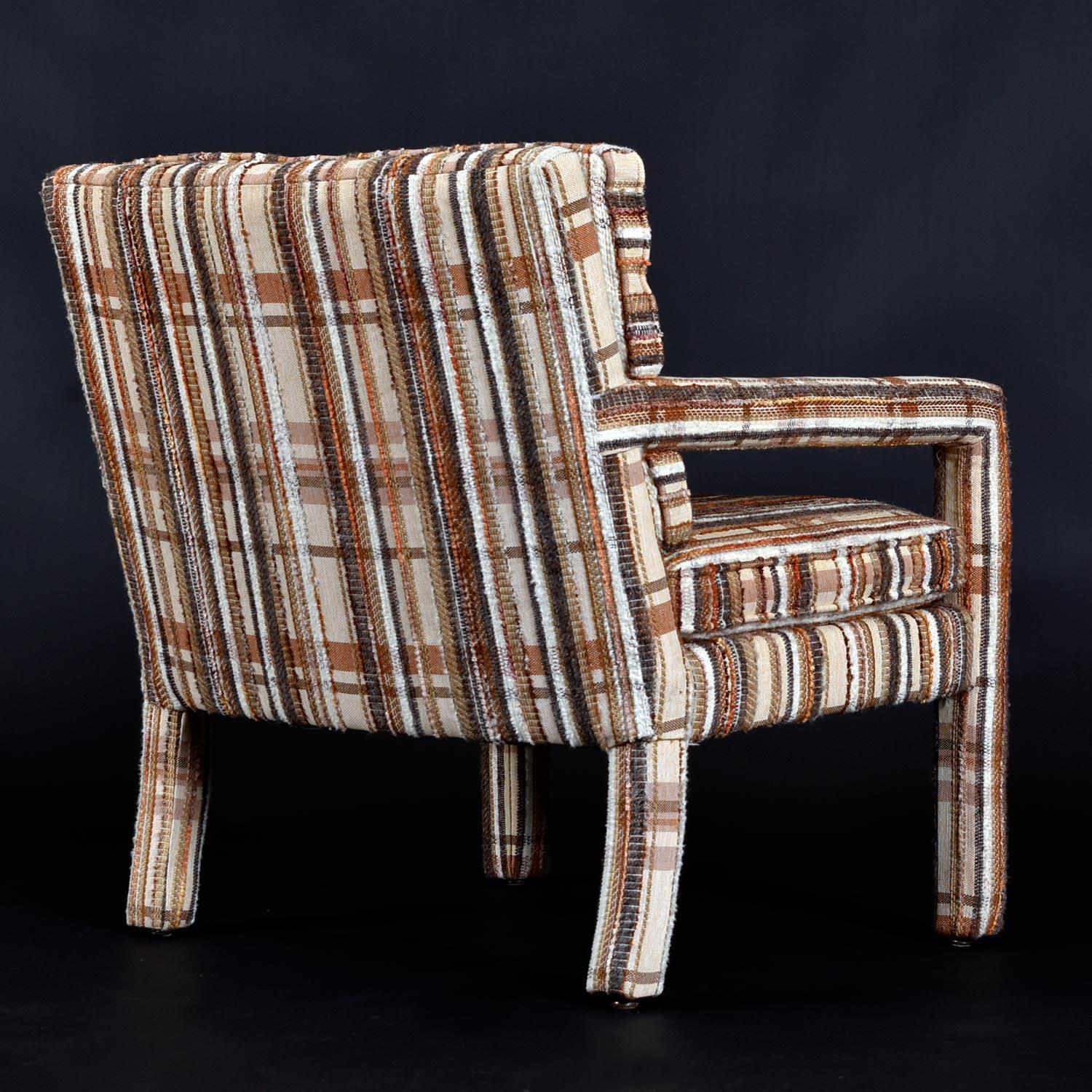 Original 1970's Milo Baughman Style Plaid Fabric Parsons Club Chairs by Kaylyn In Excellent Condition For Sale In Chattanooga, TN