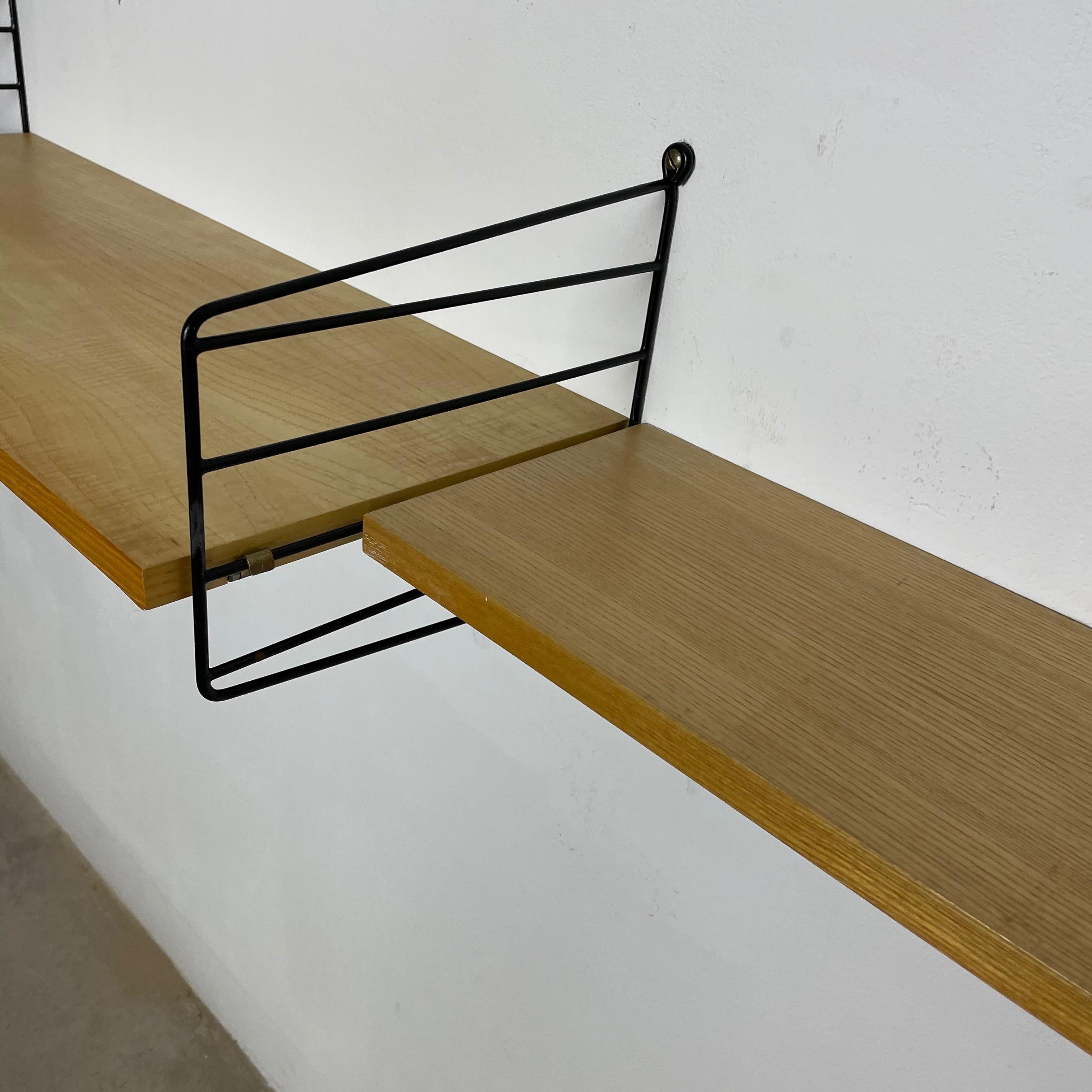 Original 1970s Modular String Wall Unit in Ashwood by Nisse Strinning, Sweden In Good Condition In Kirchlengern, DE