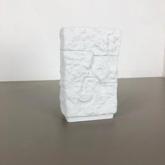 Deutsche Vase aus Biskuitporzellan von AK Kaiser, hergestellt von AK Kaiser, Deutschland, Original 1970er Jahre