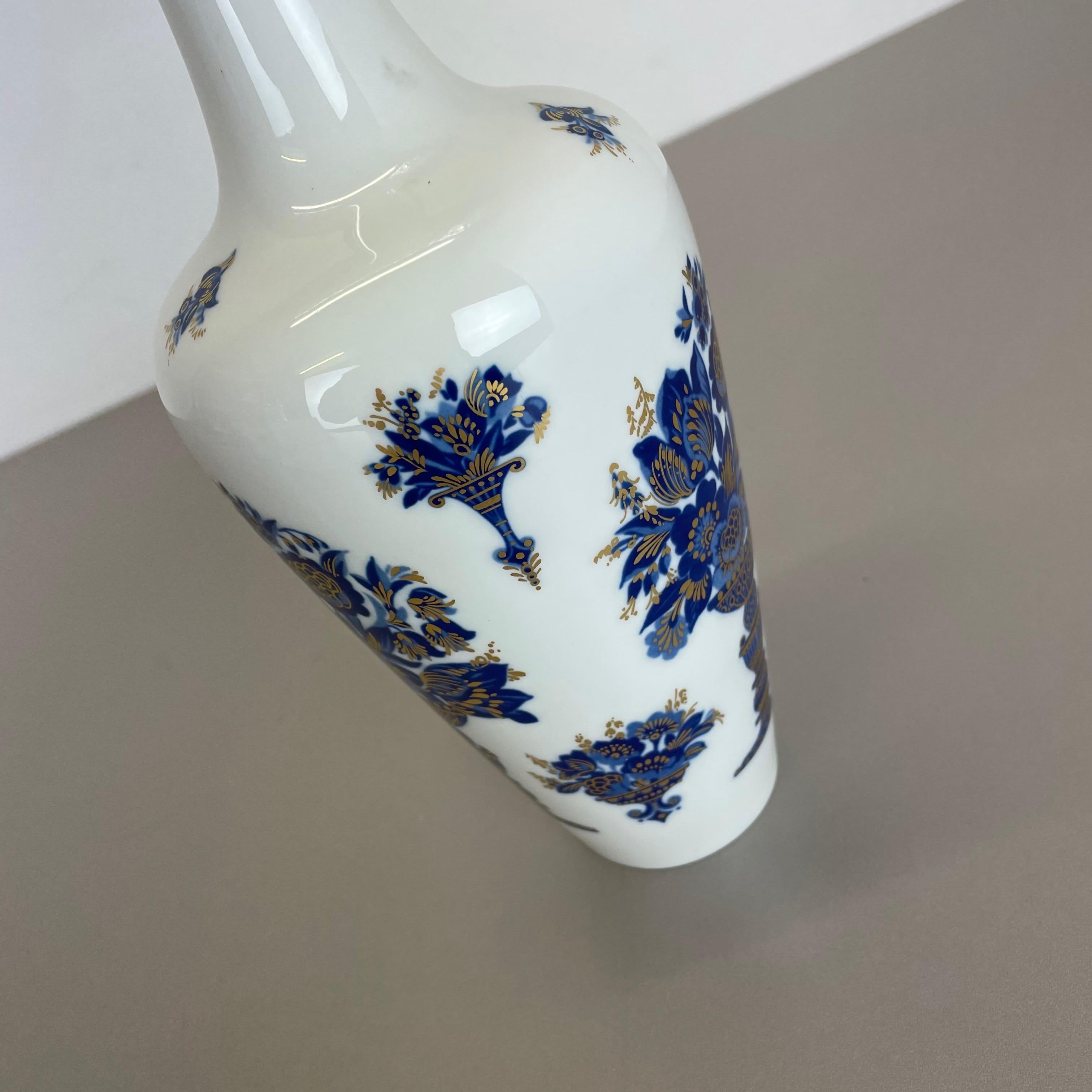 Original 1970s Op Art Vase Porcelain German Vase by Heinrich Ceramics, Germany For Sale 6