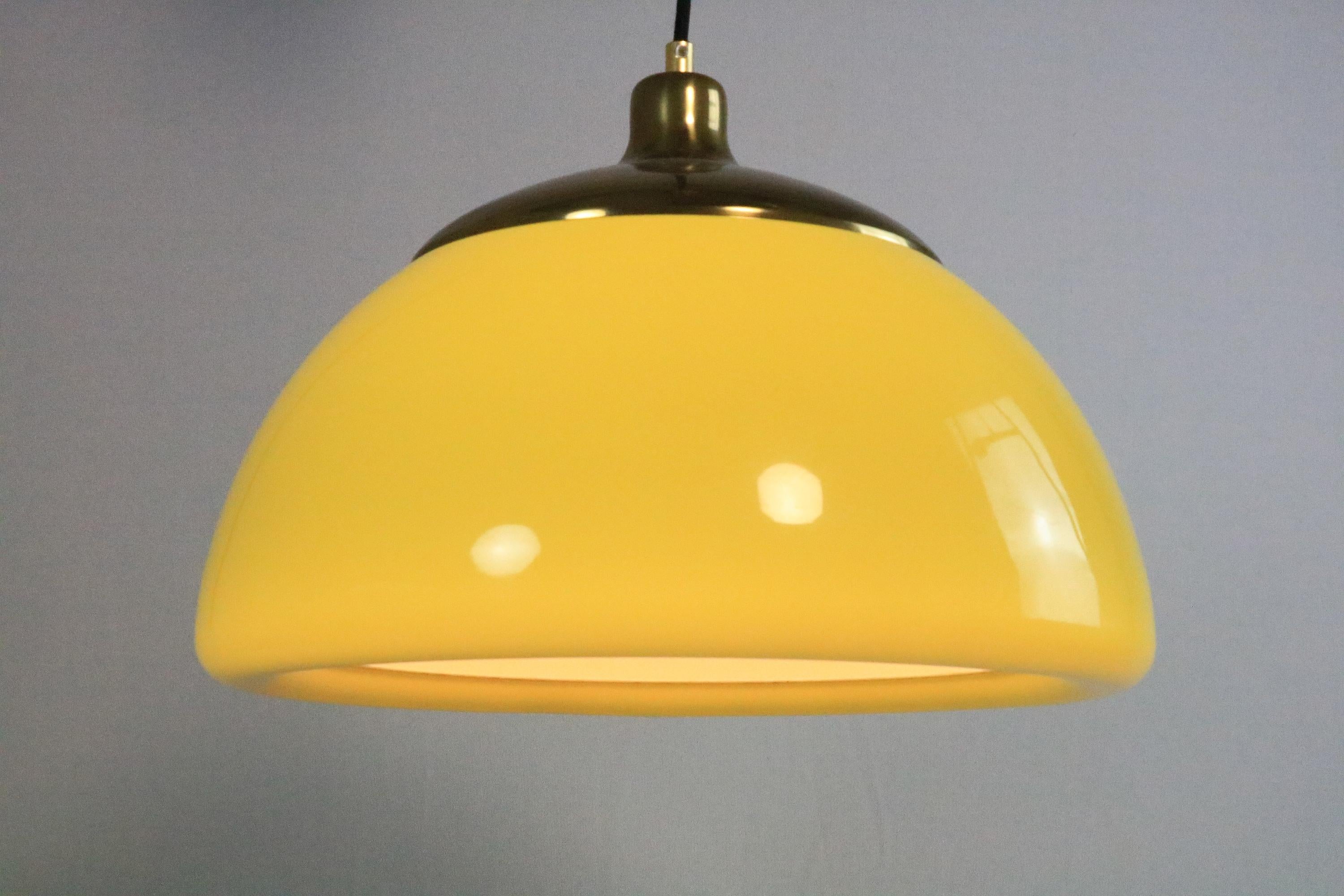 Mid-Century Modern Lampe à suspension originale des années 1970 de COSACK, Allemagne en vente