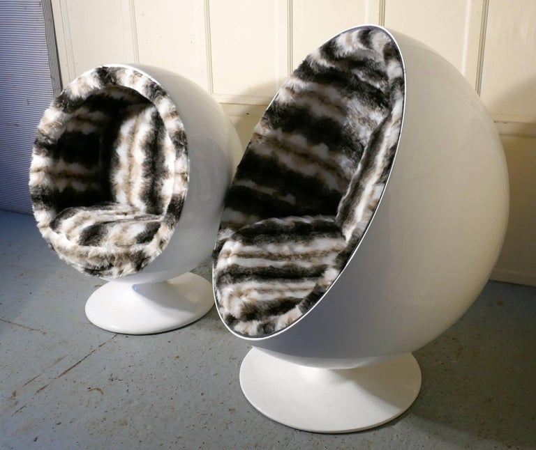 Original 1970s Retro Egg Pod Chair at 1stDibs