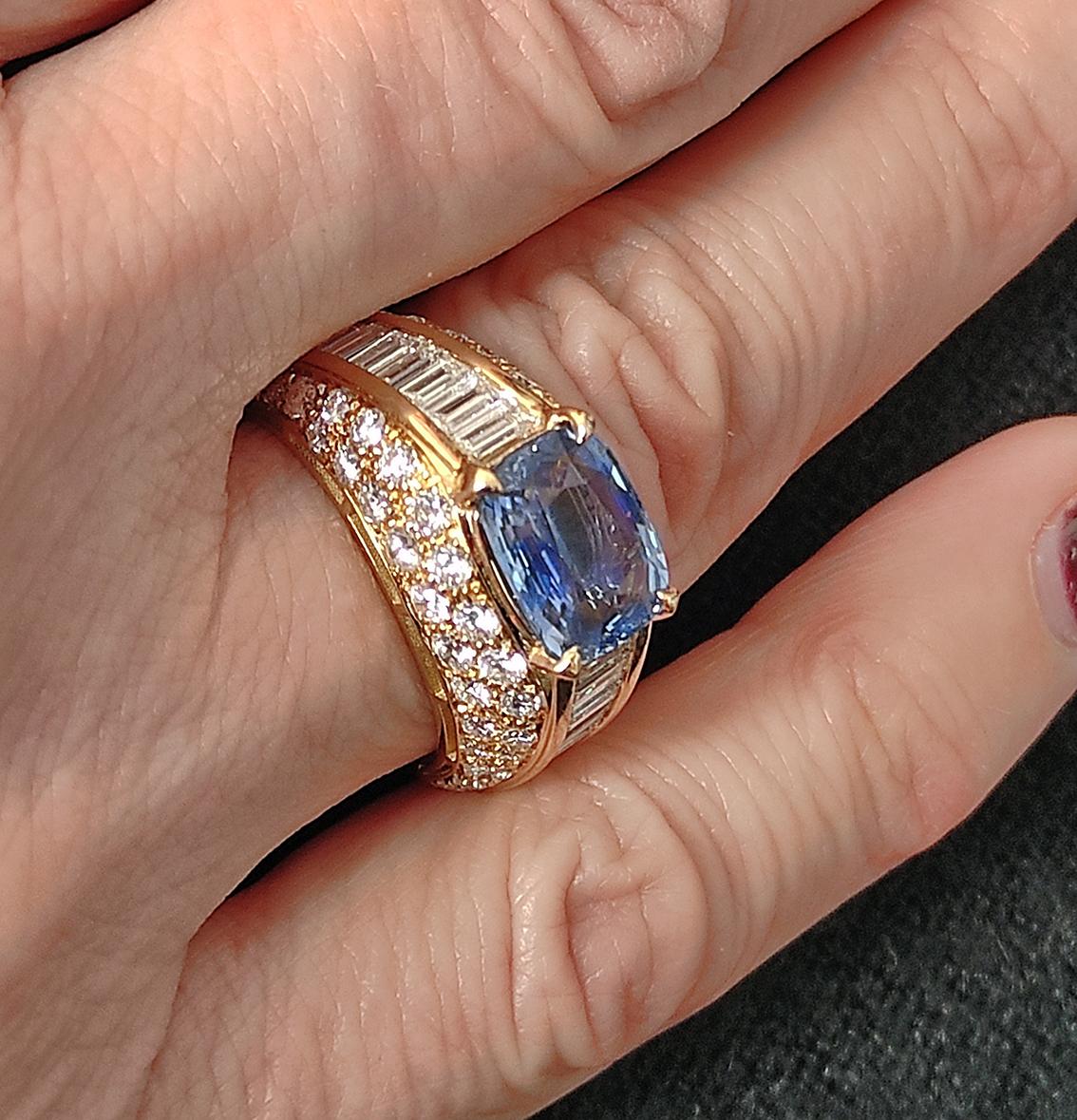 Original 1971 BULGARI 3.03 Carat GIA Certified No Heat Sapphire Trombino Ring 4