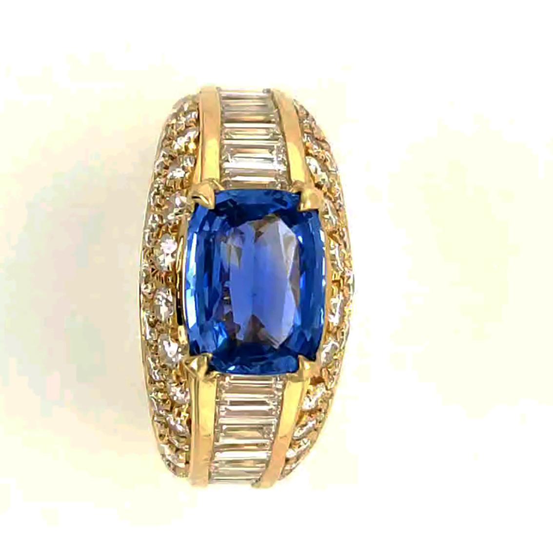 Women's Original 1971 BULGARI 3.03 Carat GIA Certified No Heat Sapphire Trombino Ring