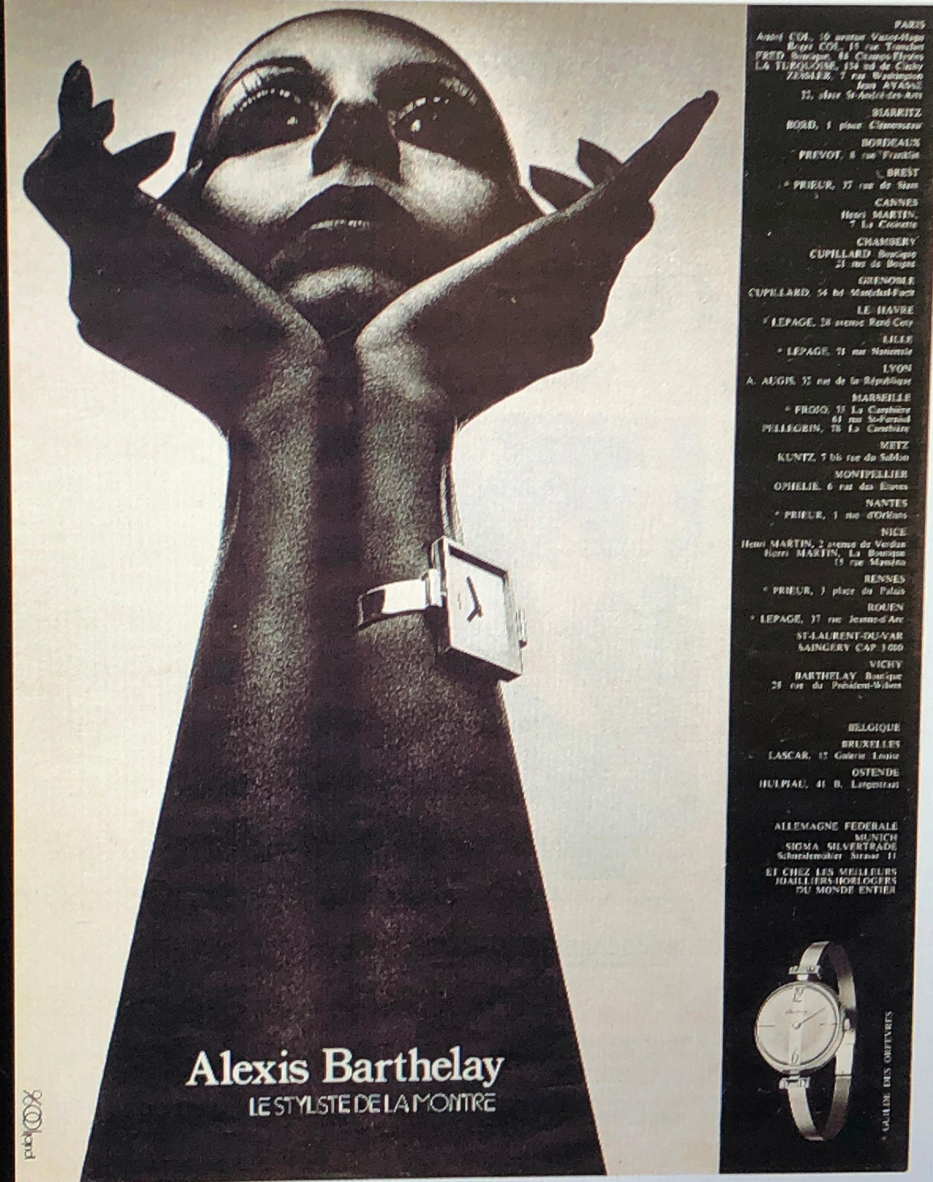 Original 1973, exquisite Alexis Barthelay Armbanduhr, ein ikonisches Stück, das sich durch ein elegantes, einzigartiges, absolut schickes und zeitloses Design auszeichnet.
Diese Uhr ist voll funktionsfähig, in ausgezeichnetem, perfektem Zustand ohne