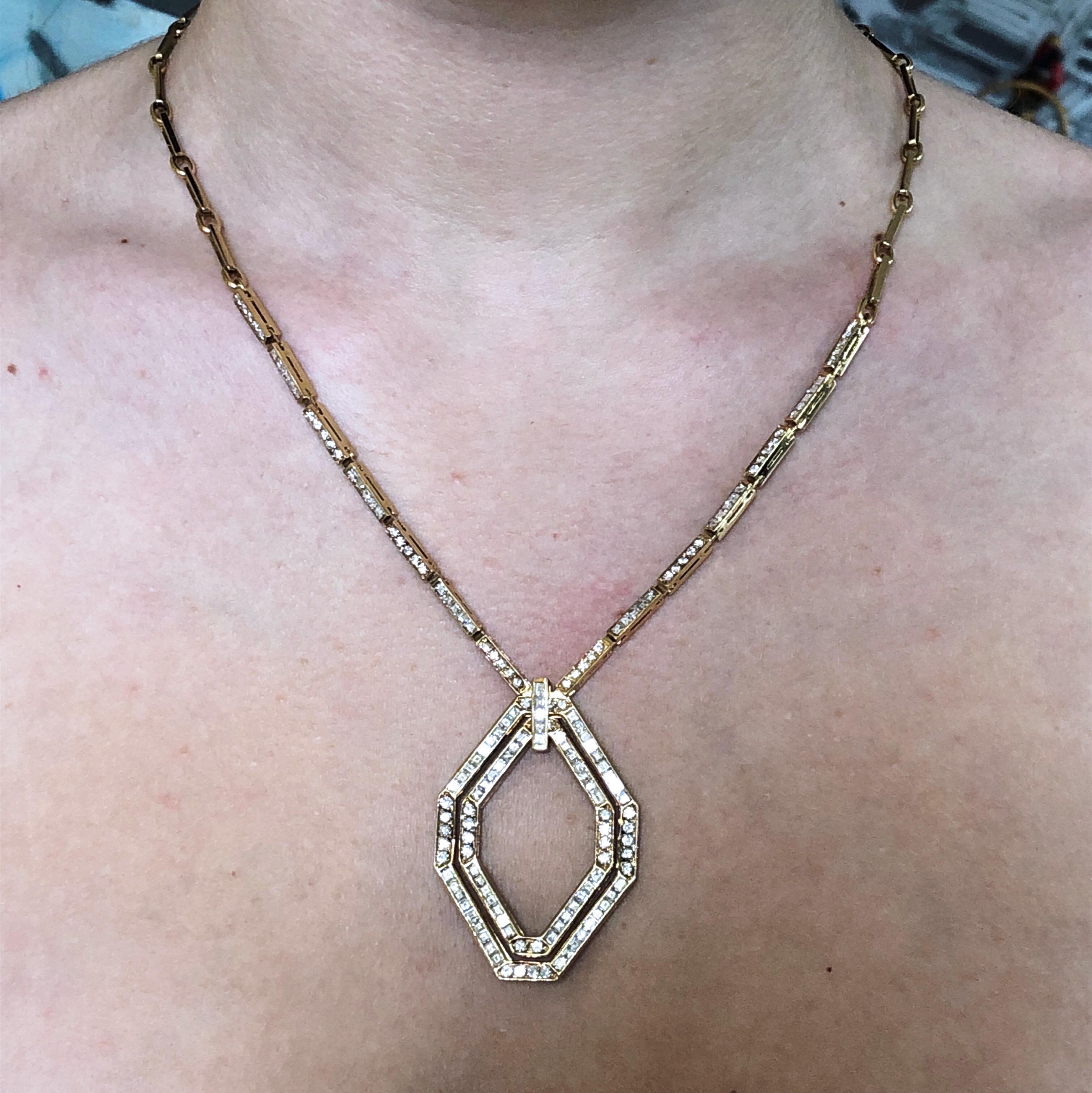 Original 1977 Bulgari Snake Princess Brilliant Cut Diamond Yellow Gold Necklace 1