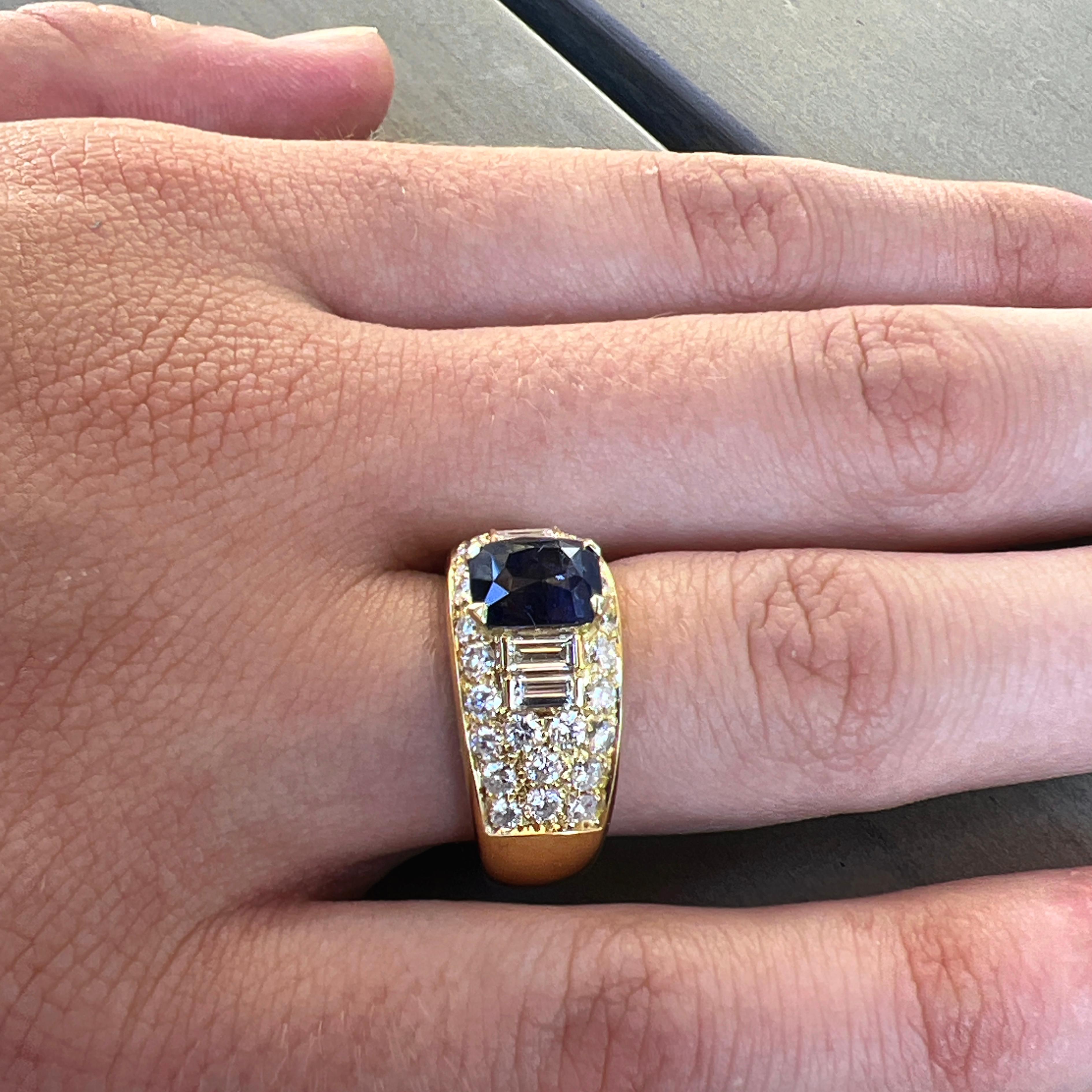 Original 1980 BULGARI 2.08 Carat IGI Certified No Heat Sapphire Trombino Ring 1