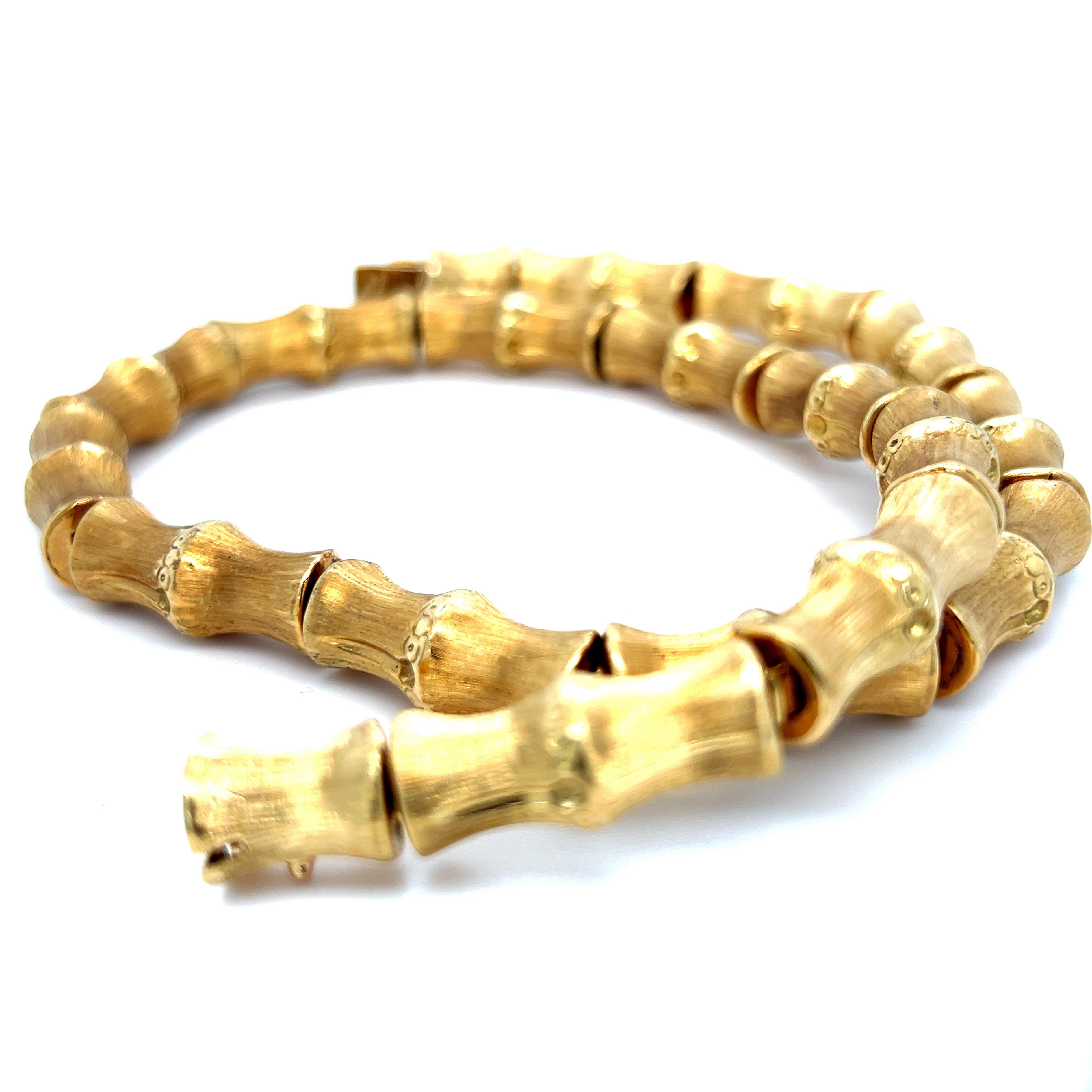 Modern Original 1980 Gucci New York  18Kt Yellow Gold Bamboo Necklace  For Sale
