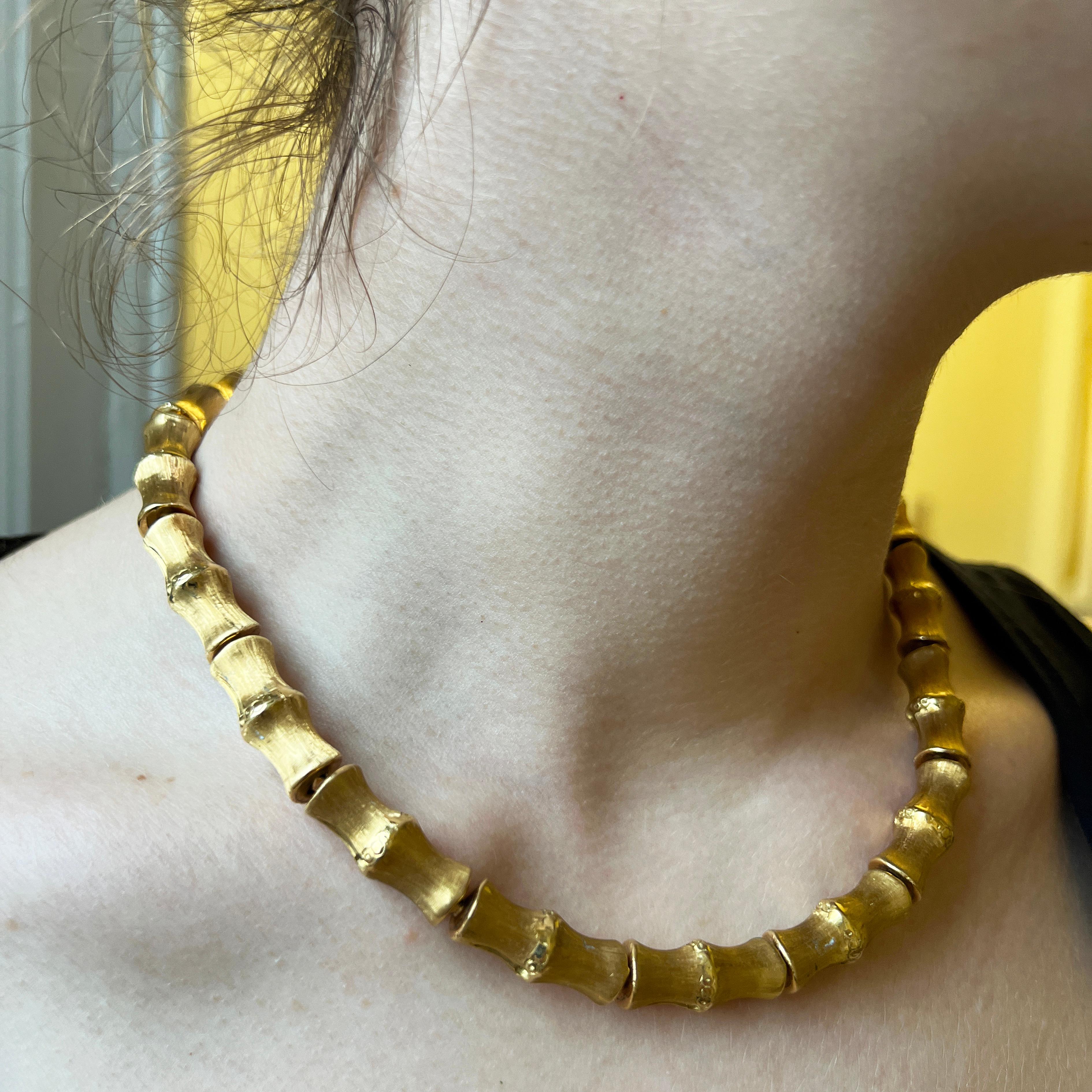 Original 1980 Gucci New York  18Kt Yellow Gold Bamboo Necklace  For Sale 7