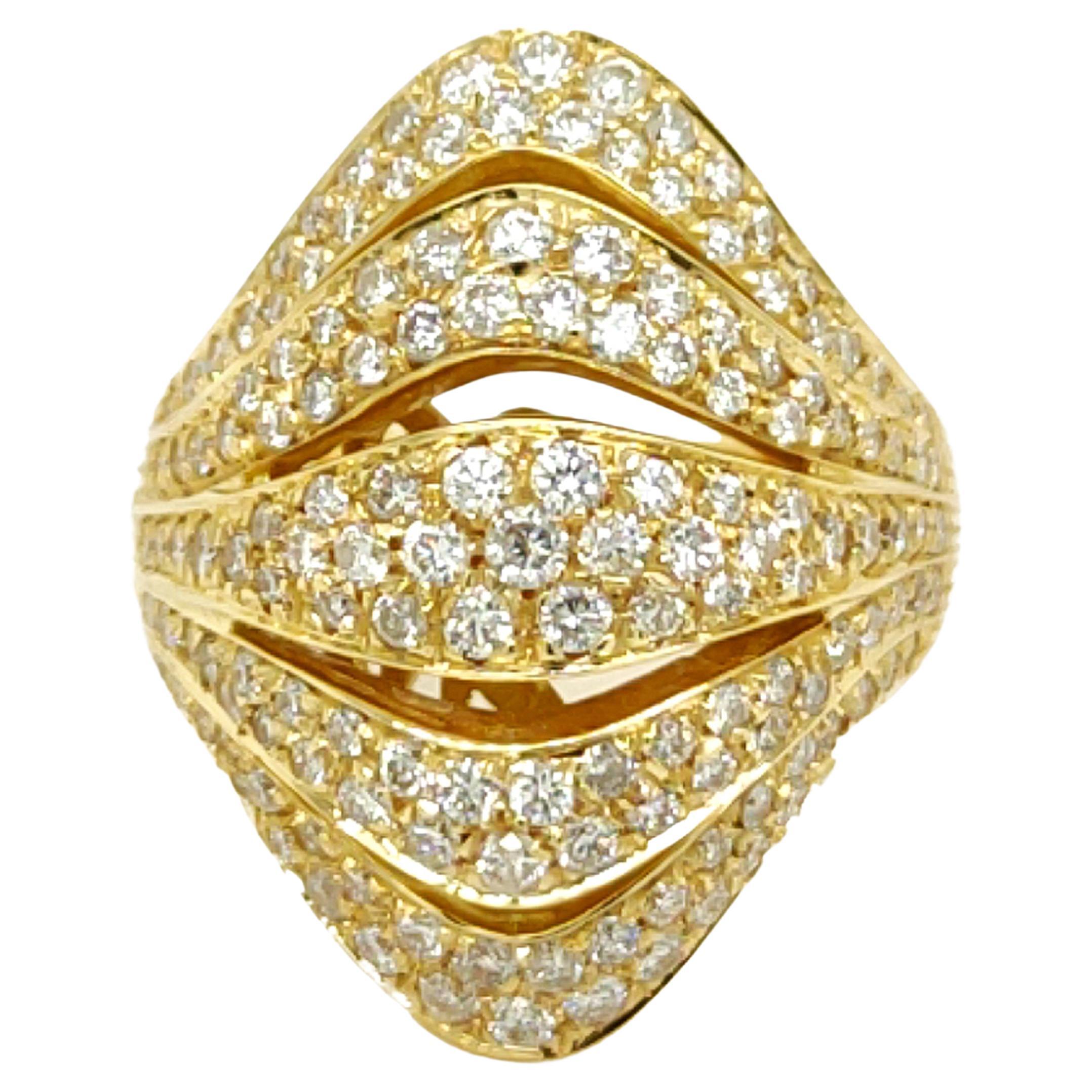 Berca Original 1980 White Diamond Yellow Gold Cocktail Ring For Sale
