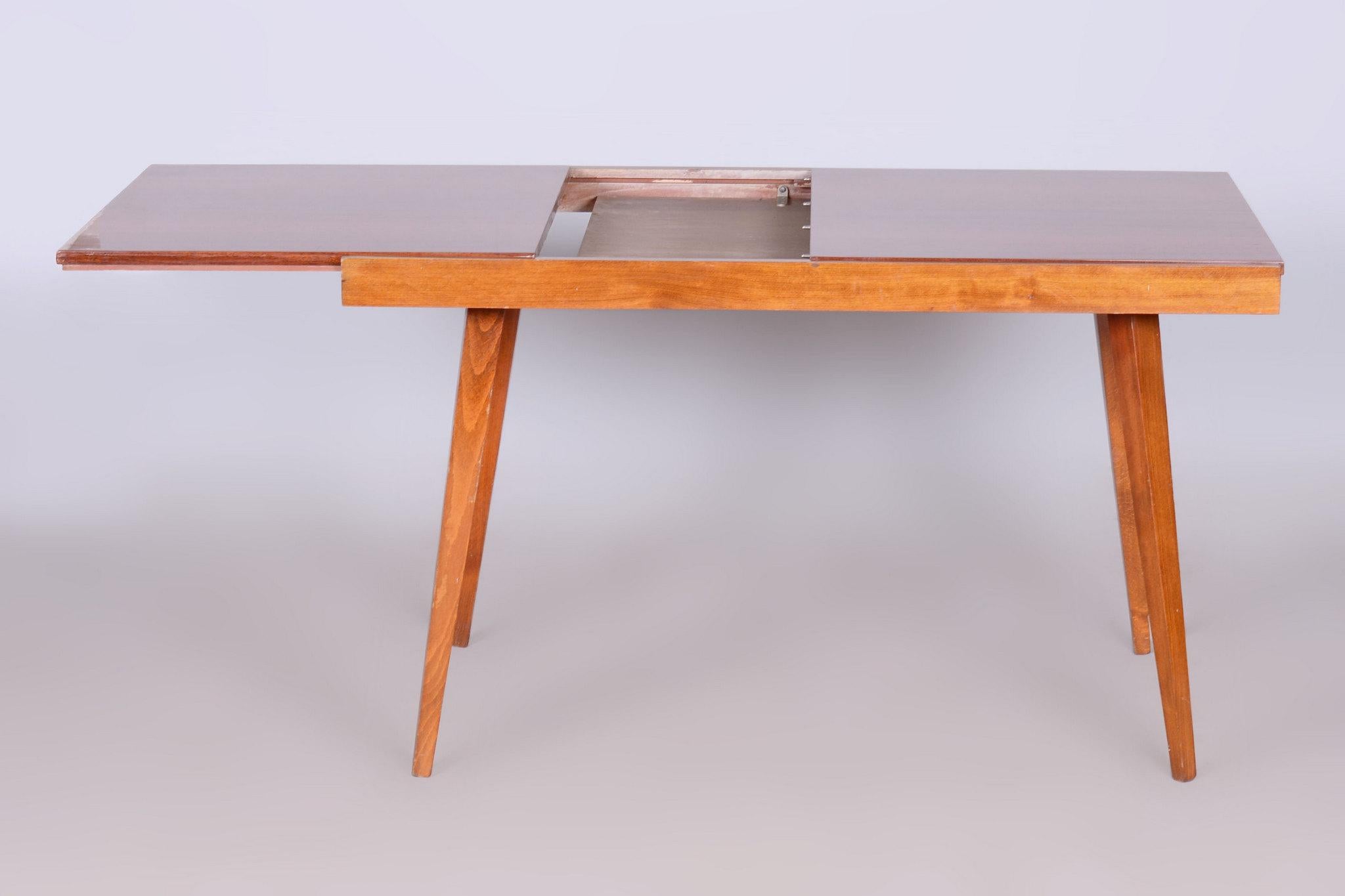 Tchèque Original 20. Table pliante du siècle dernier, hêtre, placage en acajou, tchèque, années 1960 en vente