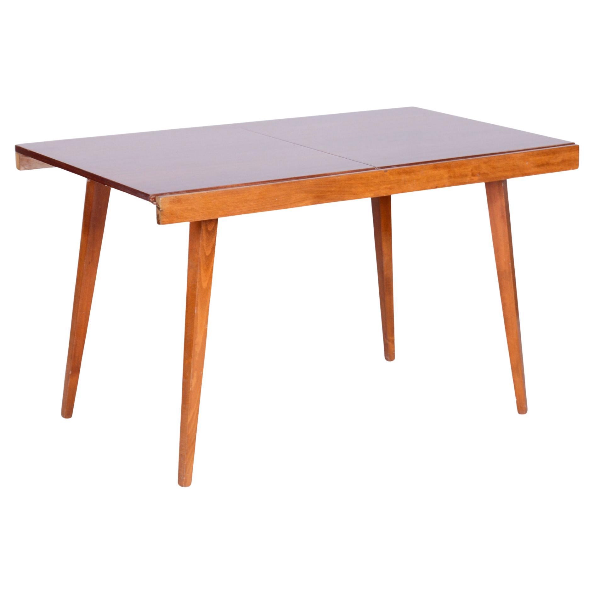 Original 20. Table pliante du siècle dernier, hêtre, placage en acajou, tchèque, années 1960 en vente