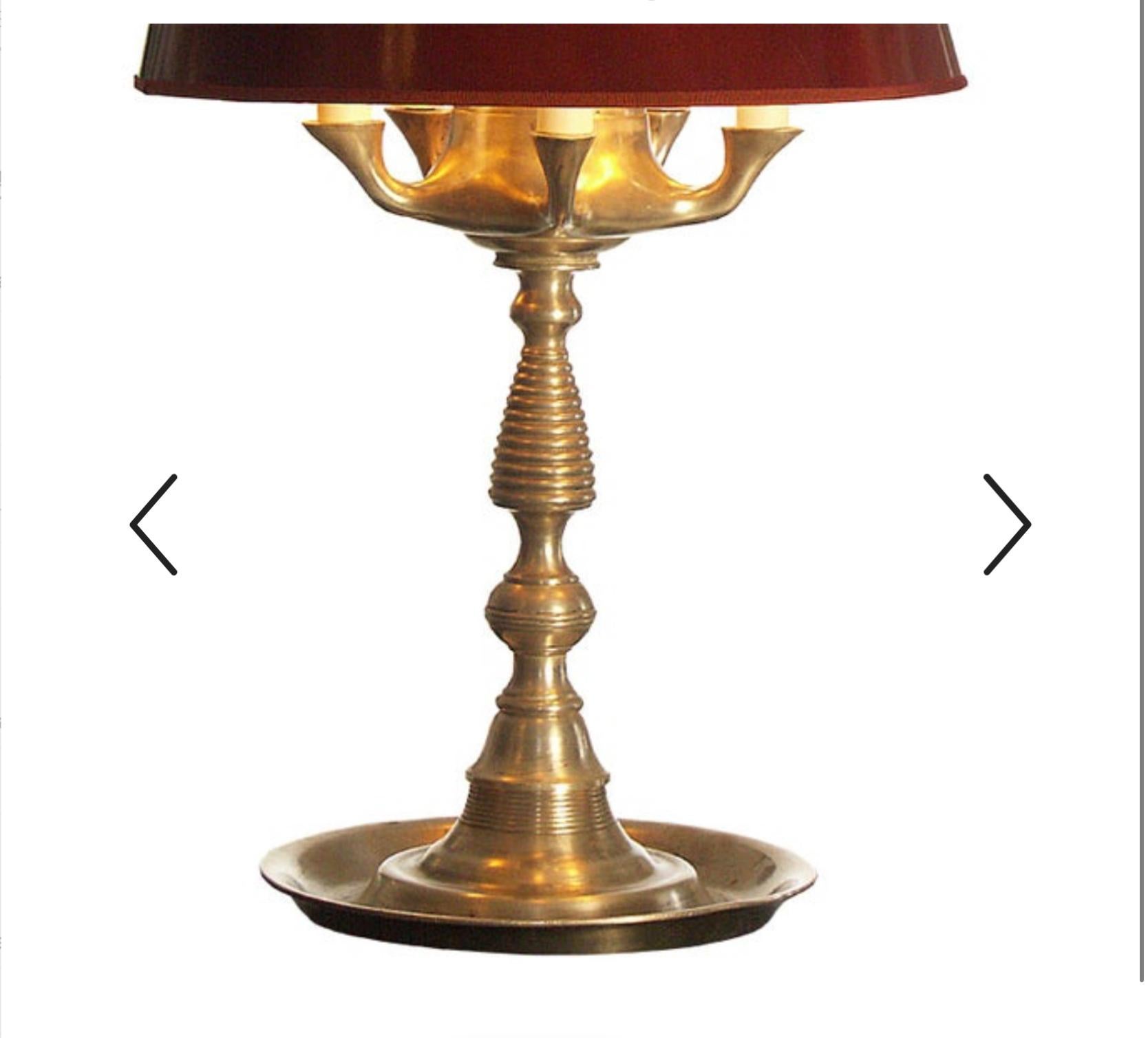 Autrichien Lampe de table originale du 20ème siècle en métal argenté bouillon 1920 en vente