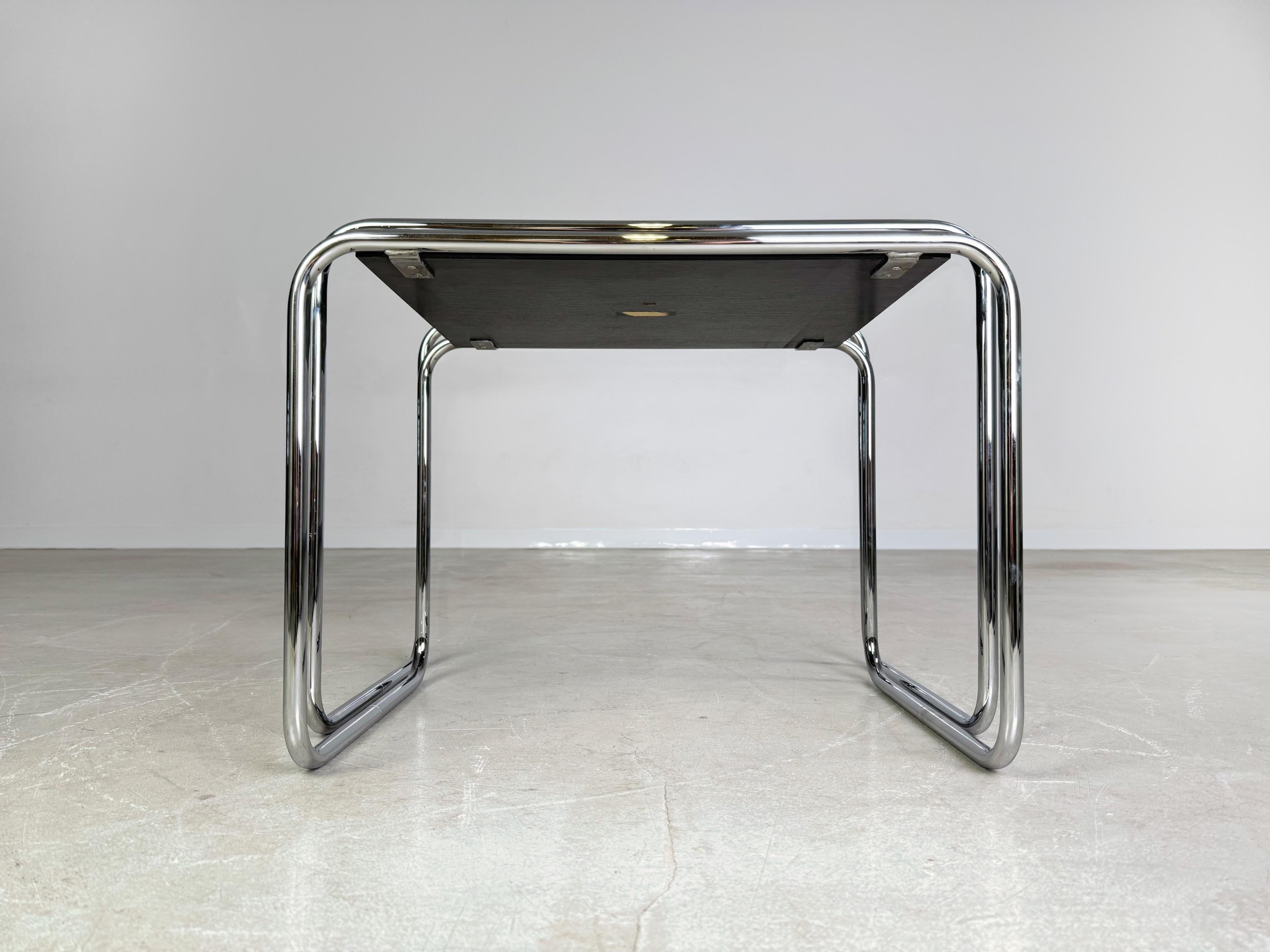 Mid-Century Modern Original 2er Set Marcel Breuer Couchtisch Satztische Thonet schwarz For Sale