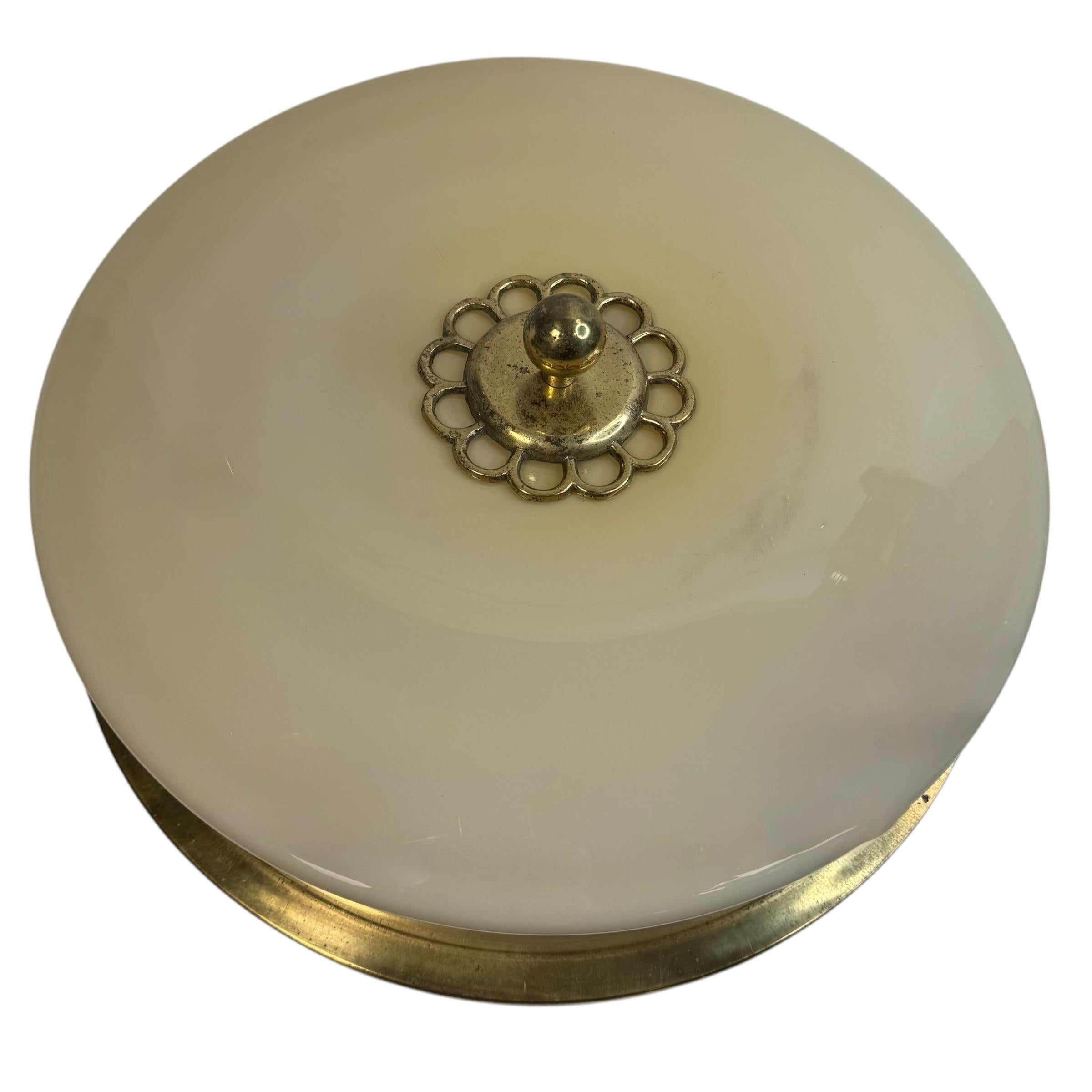 originale 3 luci tedesche Art Deco Flush Mount, anni '20 o più vecchi in vendita