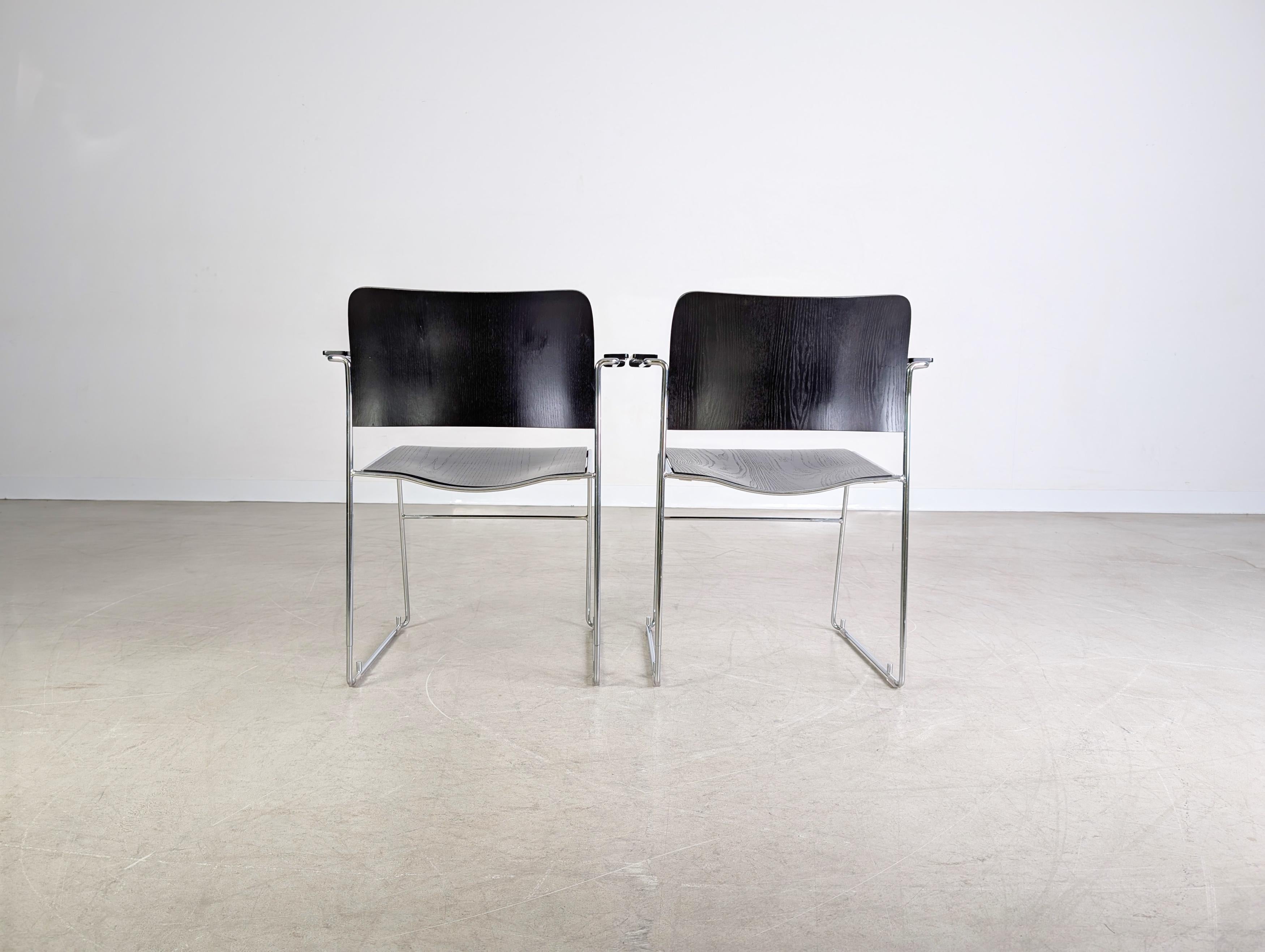 Original 4er Set Howe 40/4 Stuhl David Rowland Midcentury Stapelstuhl In Good Condition For Sale In Berlin, DE