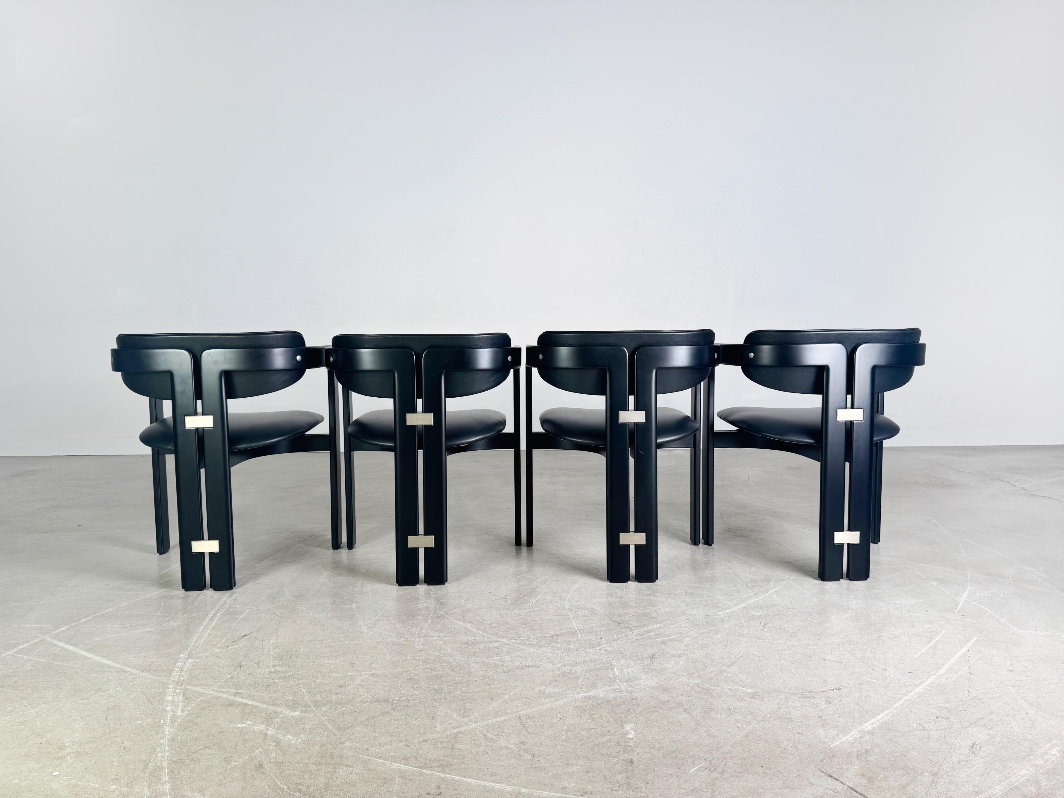Original 4er Set Pamplona Stühle Pozzi Augusto Savini Leder (Mitte des 20. Jahrhunderts) im Angebot