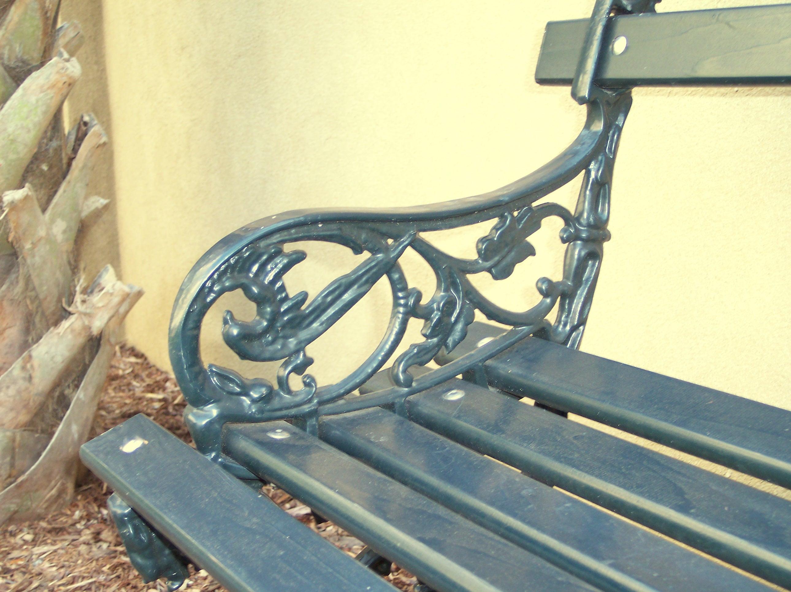 Banc d'origine Charleston en fonte et cyprès peint, de 6 pieds double en vente 6
