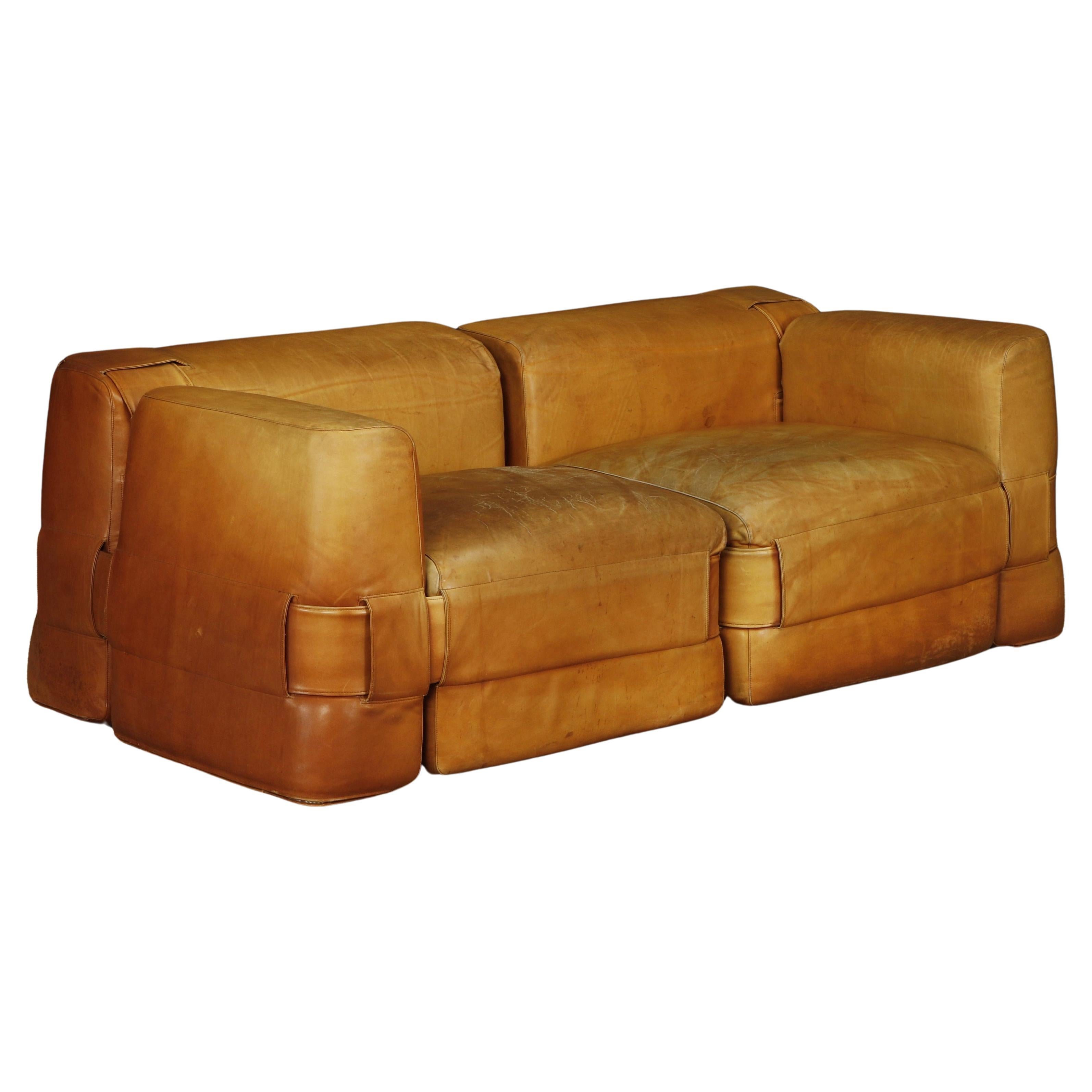 Original 932-Quartet Leather Sectional Sofa by Mario Bellini for Cassina, 1964 For Sale