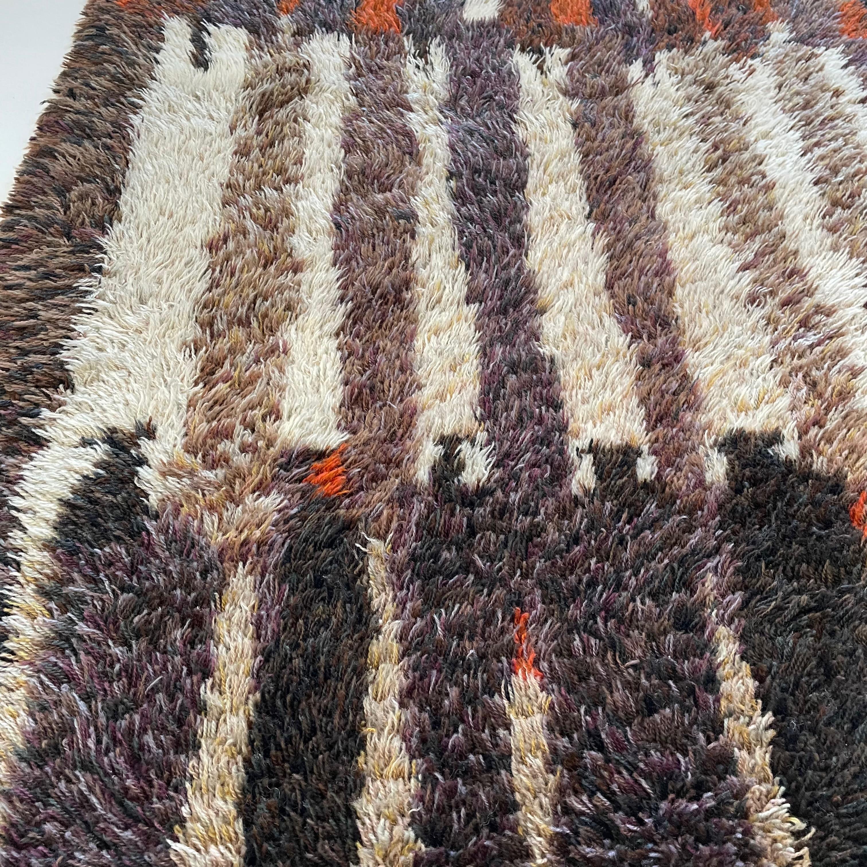 Cotton Original Abstract Scandinavian High Pile Abstract Rya Rug Carpet, Finland, 1960s For Sale