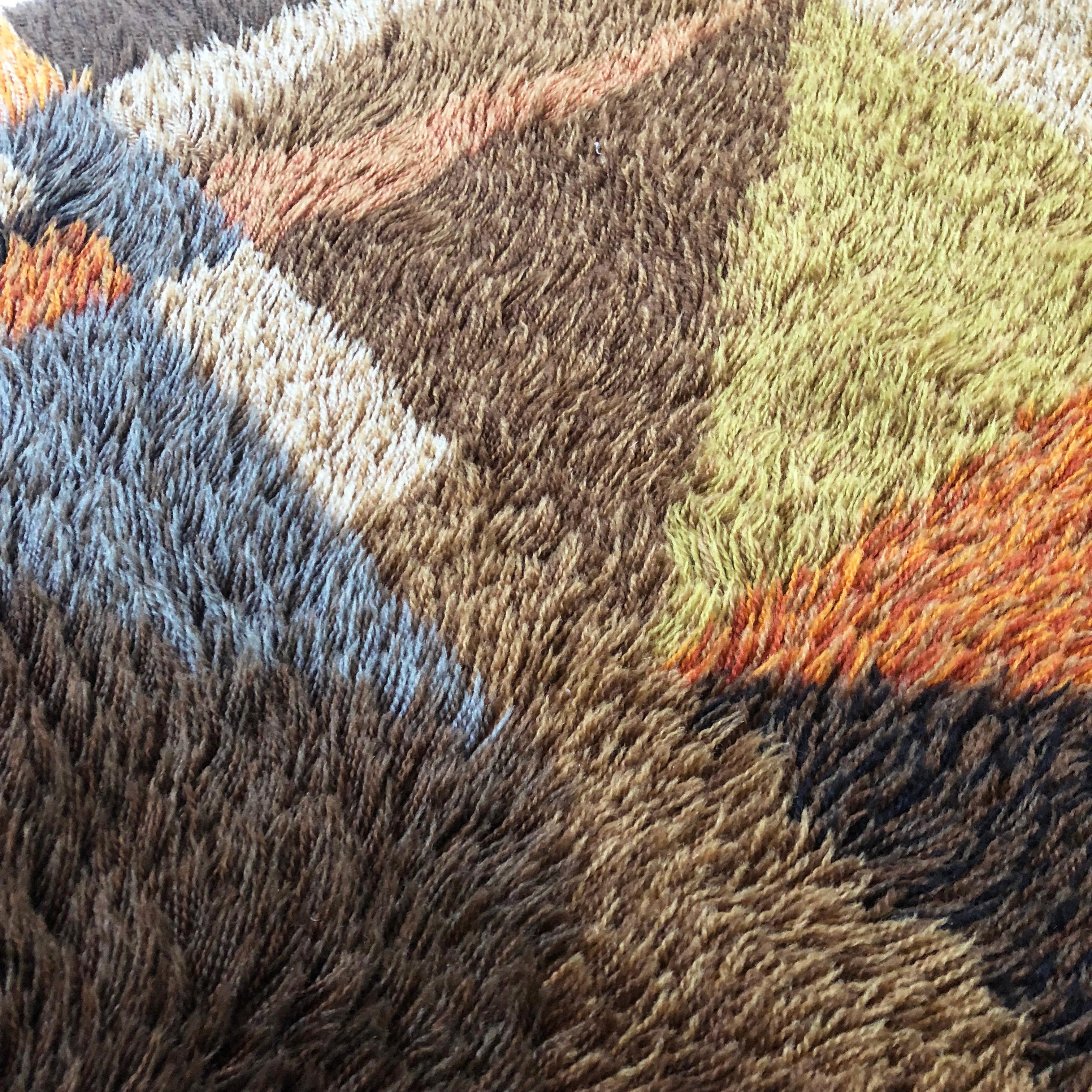 Original Abstract Scandinavian High Pile Abstract Rya Rug Carpet, Sweden, 1960s 4