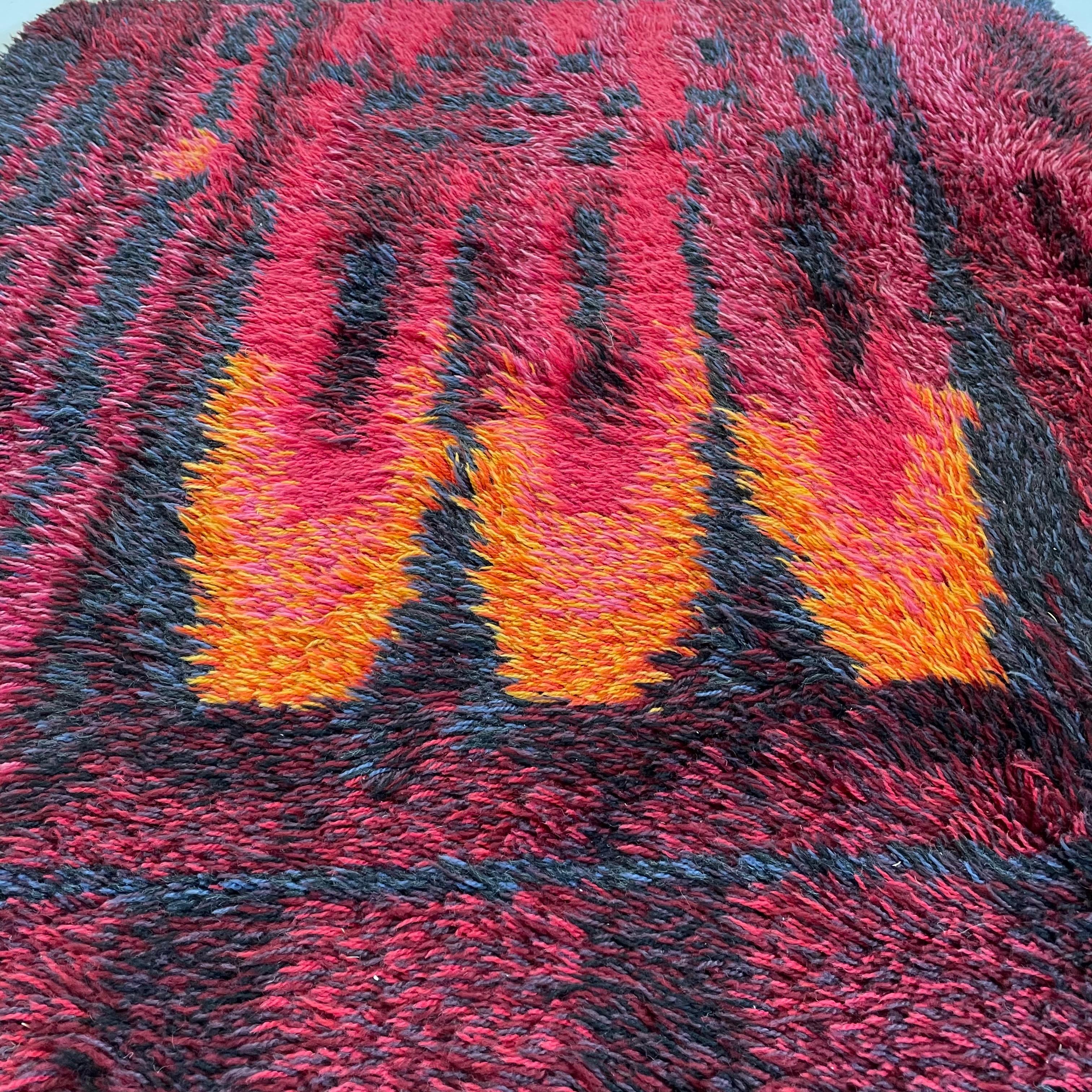Original Abstract Scandinavian High Pile Abstract Rya Rug Carpet, Sweden, 1960s For Sale 3