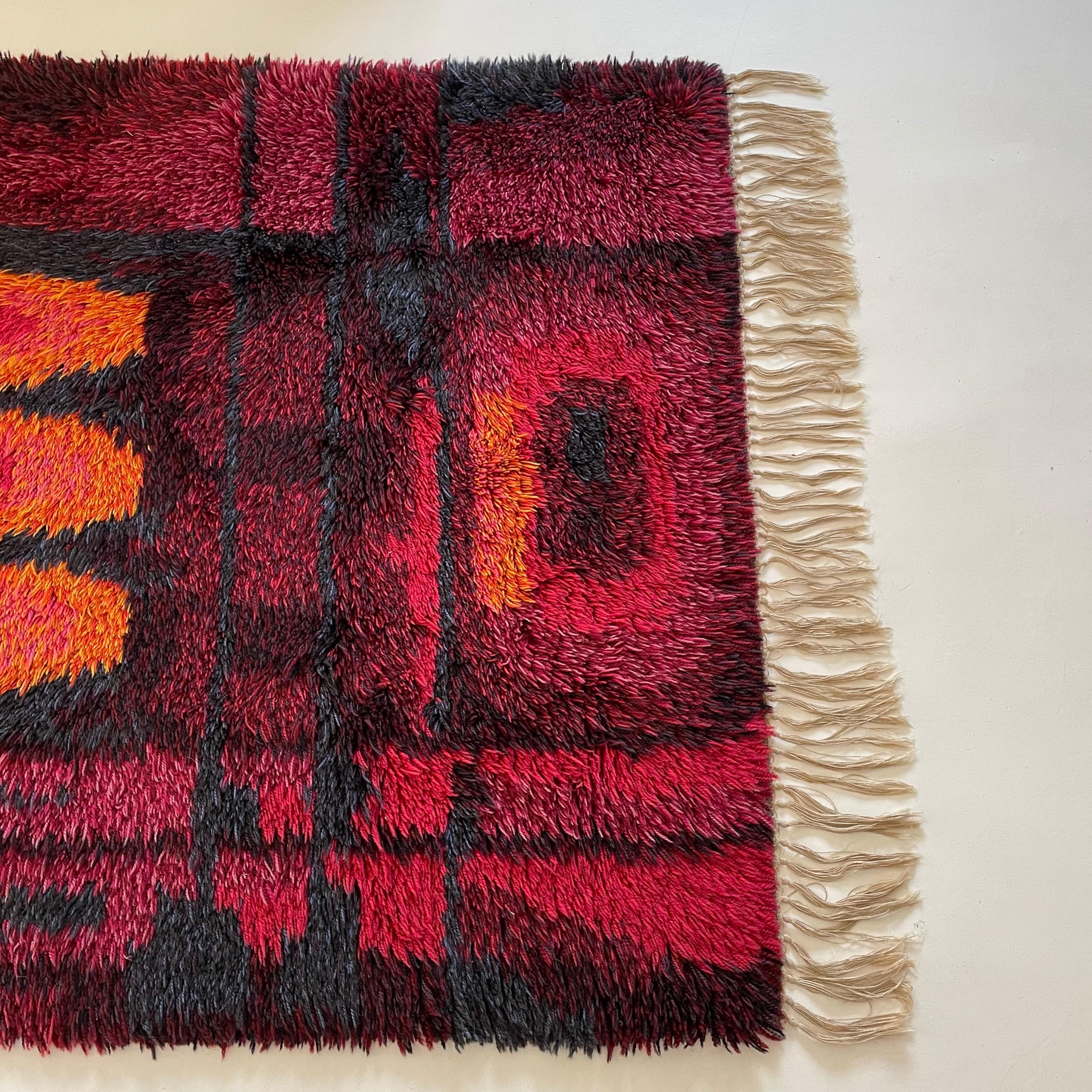 Original Abstract Scandinavian High Pile Abstract Rya Rug Carpet, Sweden, 1960s For Sale 4