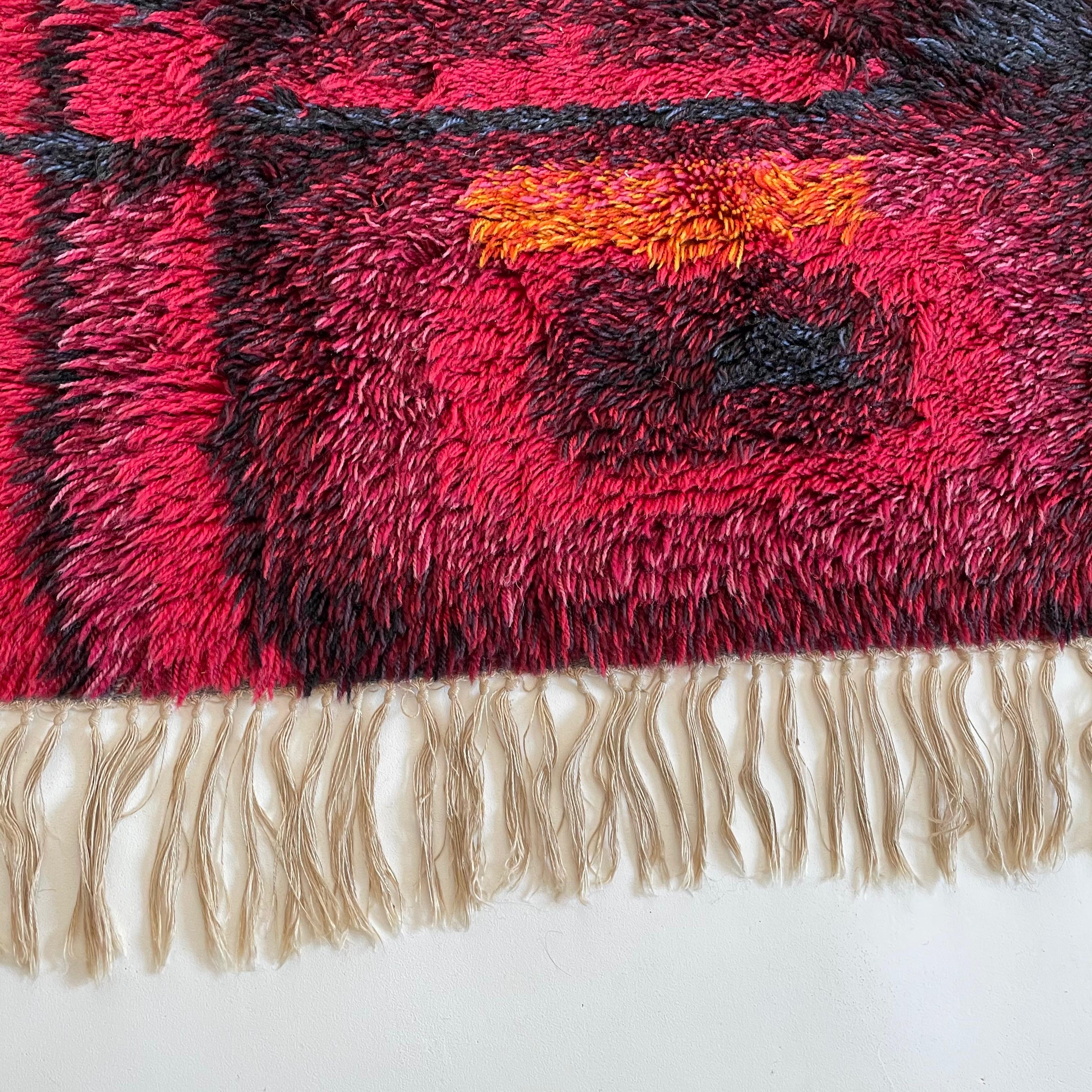 Original Abstract Scandinavian High Pile Abstract Rya Rug Carpet, Sweden, 1960s For Sale 7