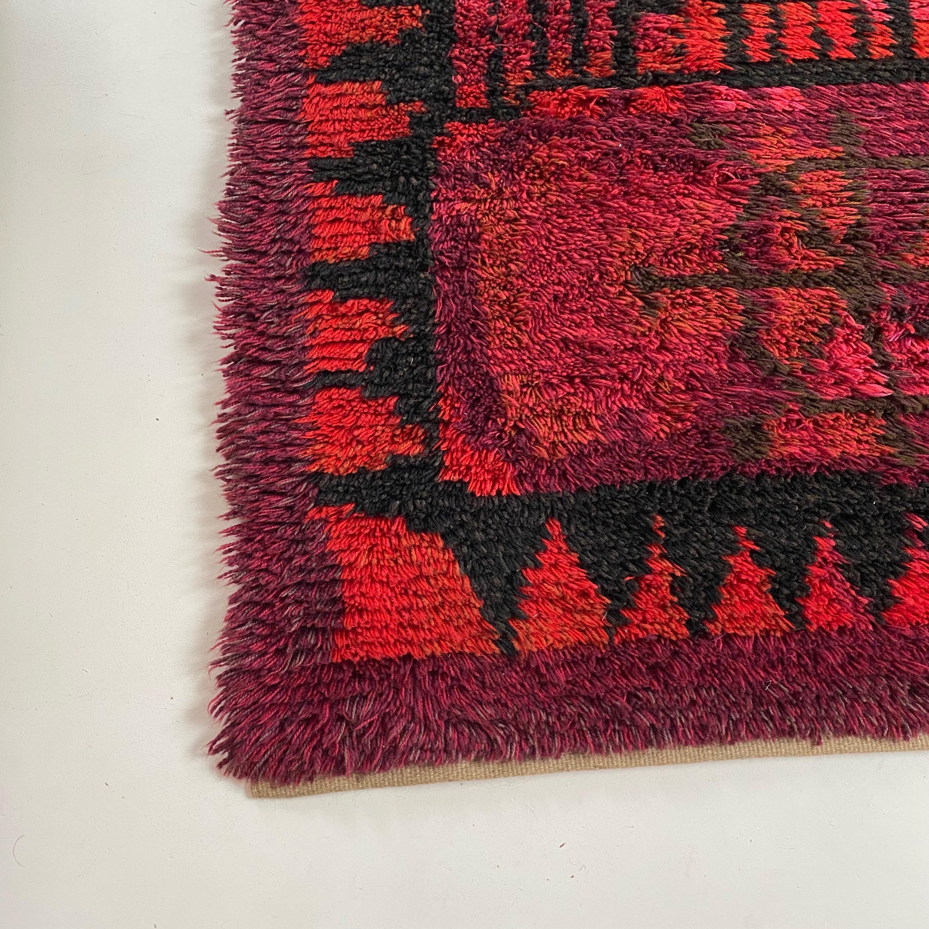 Swedish Original Abstract Scandinavian High Pile Abstract Rya Rug Carpet, Sweden, 1960s For Sale