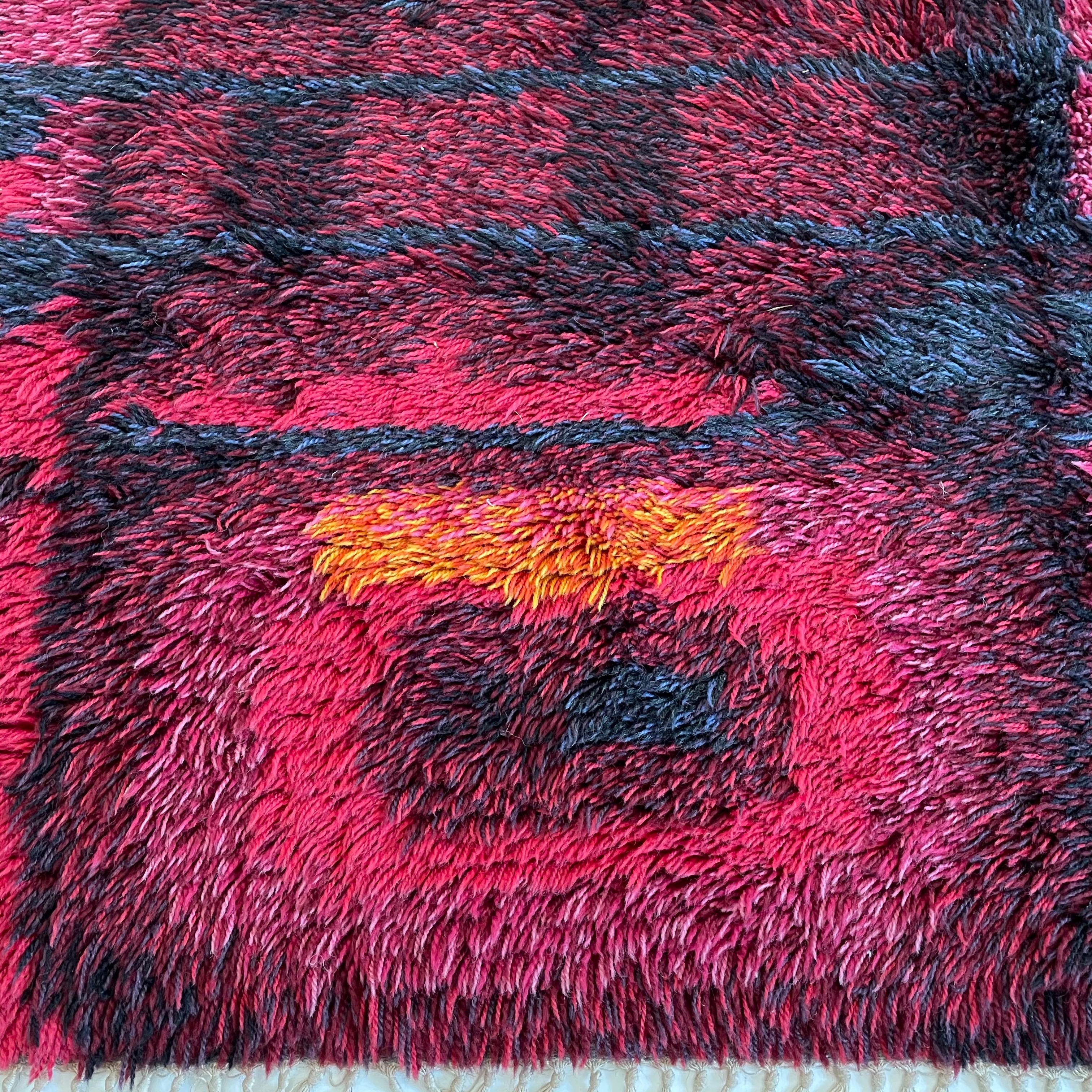 20th Century Original Abstract Scandinavian High Pile Abstract Rya Rug Carpet, Sweden, 1960s For Sale