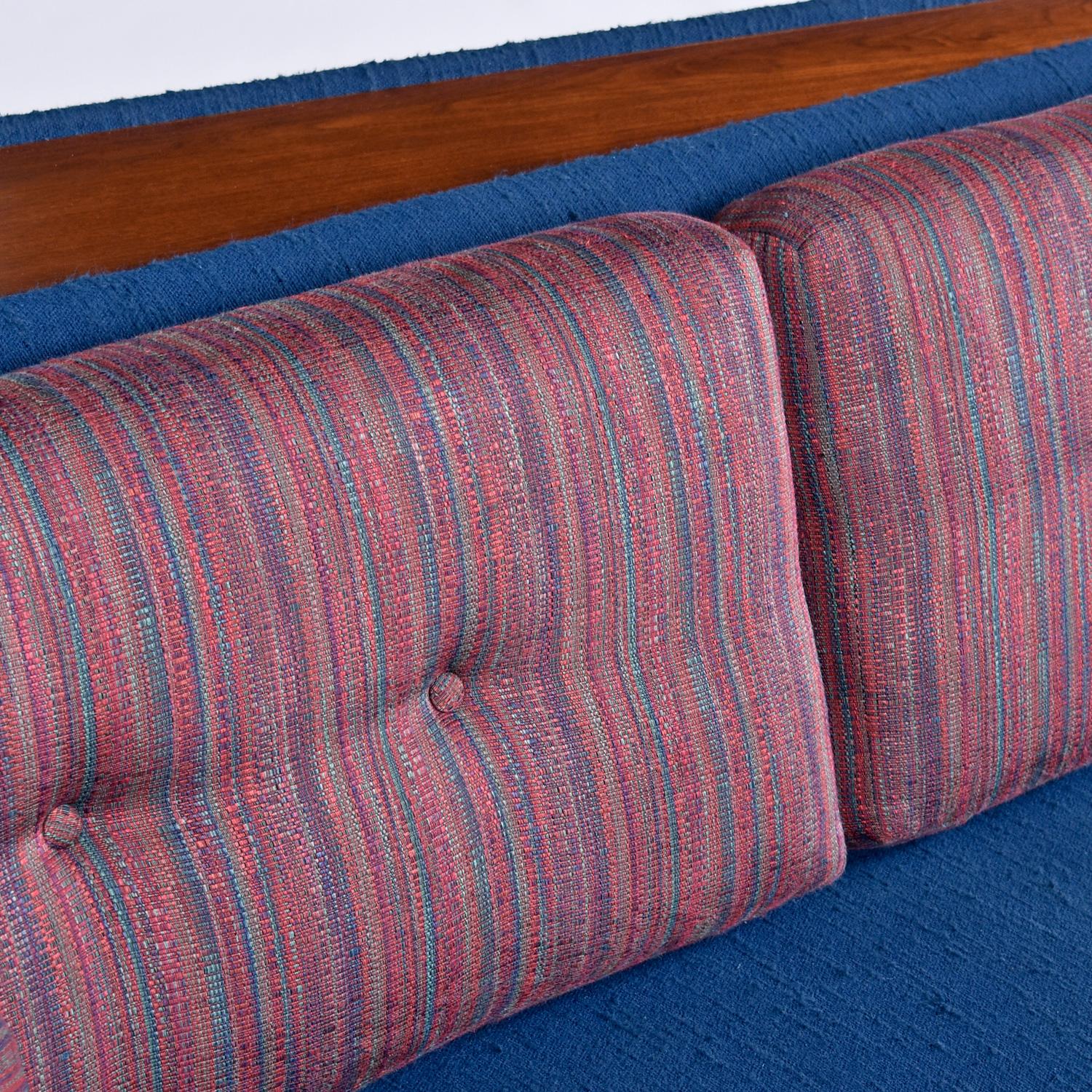 Original Adrian Pearsall Platform Boomerang Sofa 2300-S for Craft Associates 3