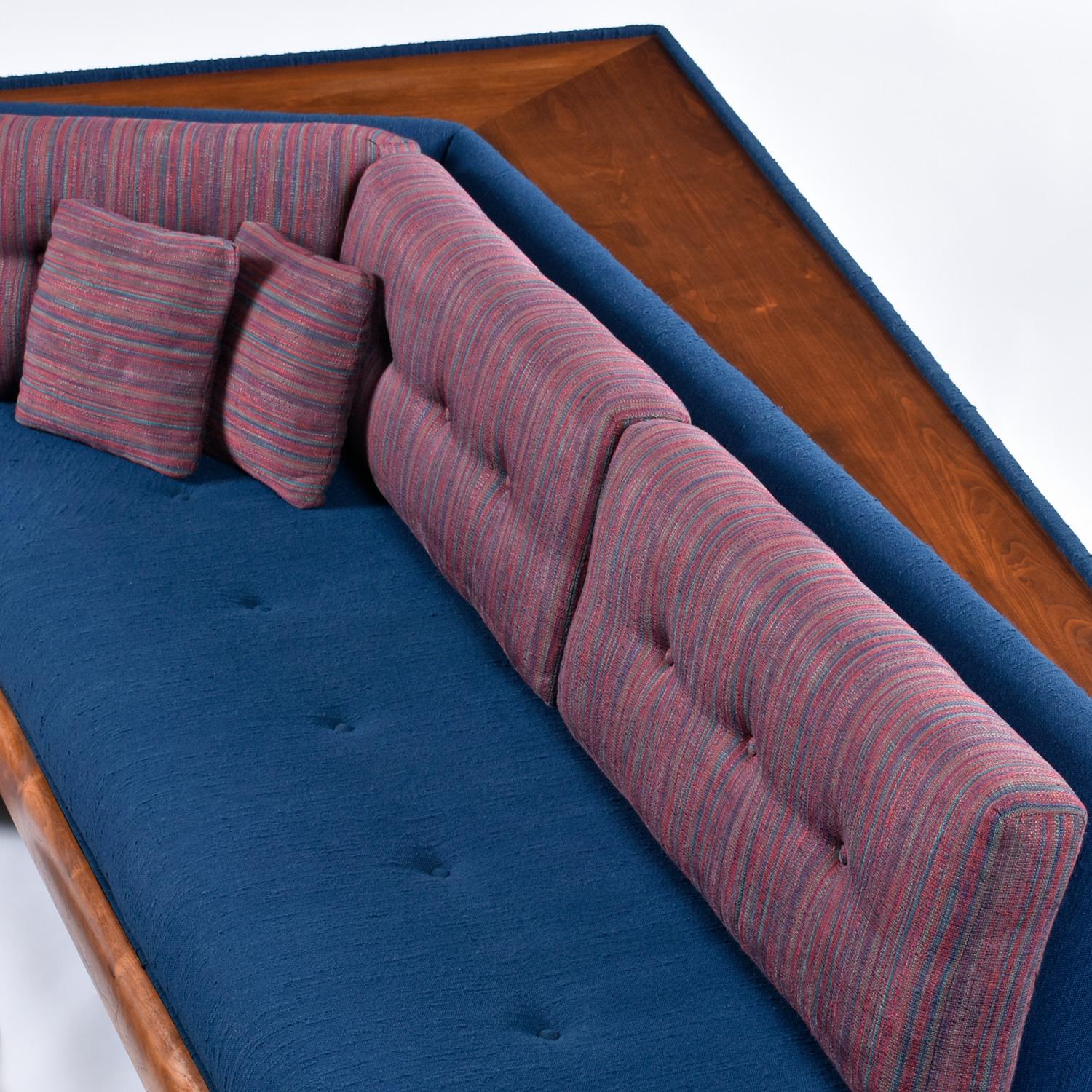 Mid-20th Century Original Adrian Pearsall Platform Boomerang Sofa 2300-S for Craft Associates