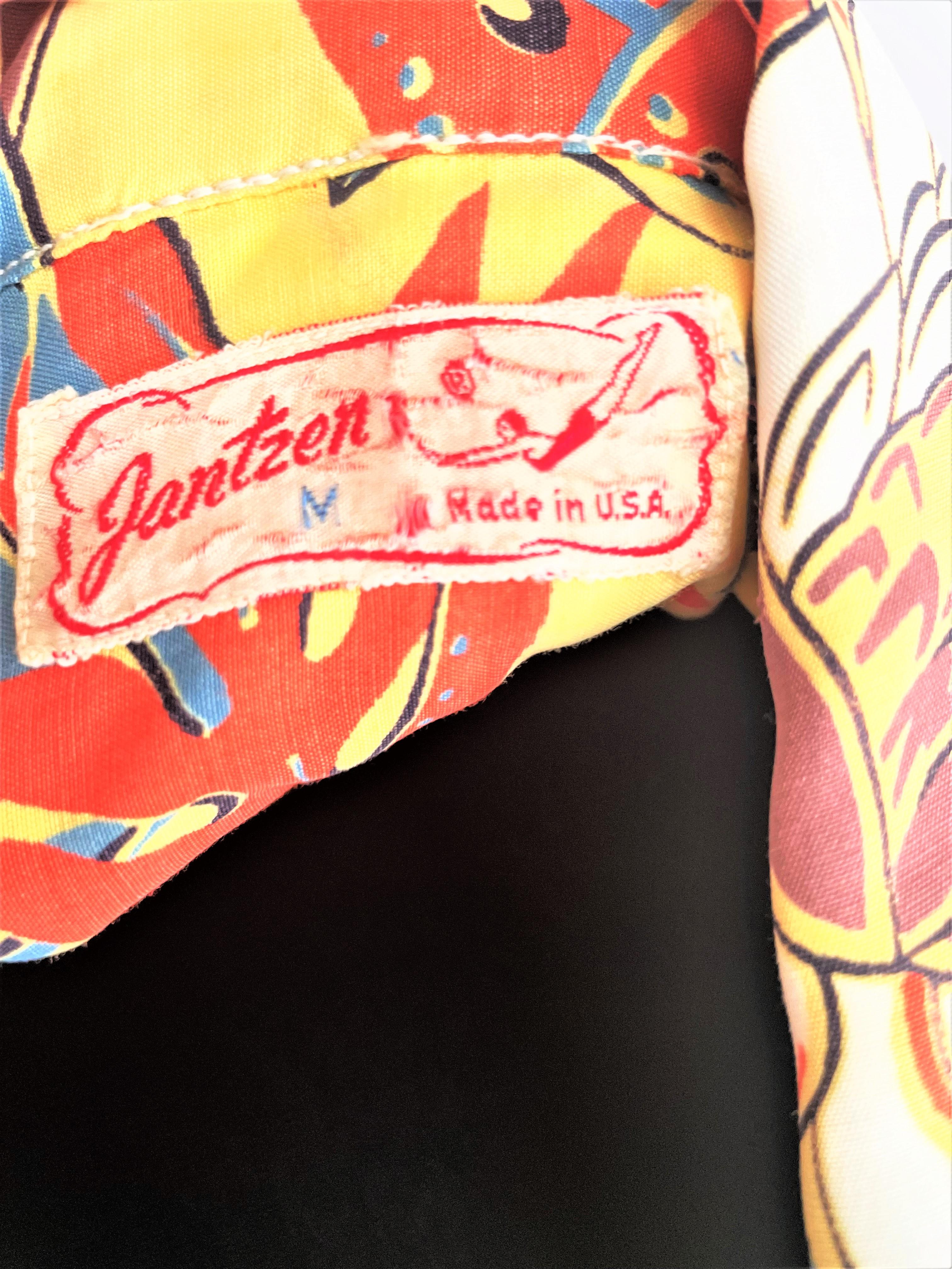 Original ALOHA vintage shirt complex 1940s Rayon, Hawaiian botanical by Jantzen  In Good Condition In Stuttgart, DE