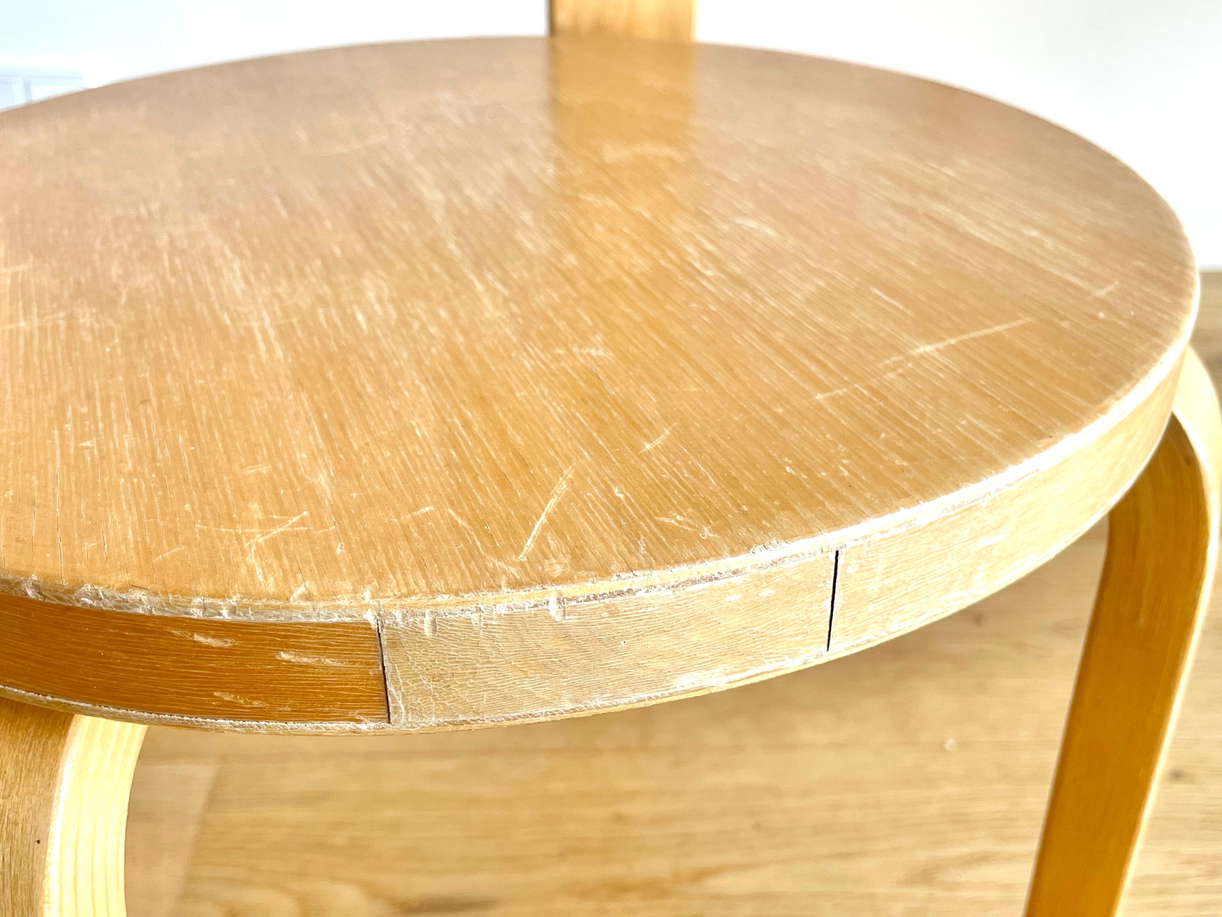 Legno Sedia per bambini originale Alvar Aalto N65 della metà del XX secolo in legno di betulla in vendita
