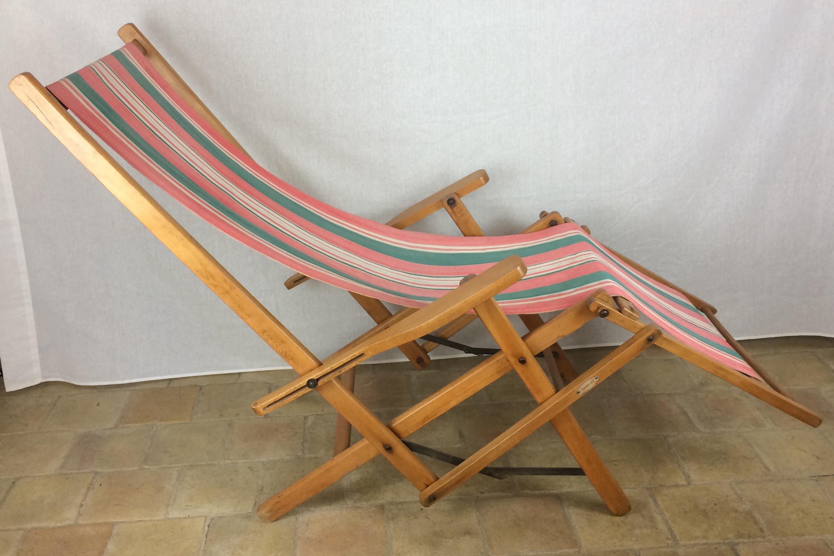 Amerikanischer faltbarer Leinenstuhl ERGELAX aus den 1950er Jahren, entworfen von R. Gleizes für RG. Trueing im Americana-Stil. 

Sehr einzigartiger und seltener Vintage American Folded Canvas Lounge Chair. Abnehmbare Leinwand für einfache