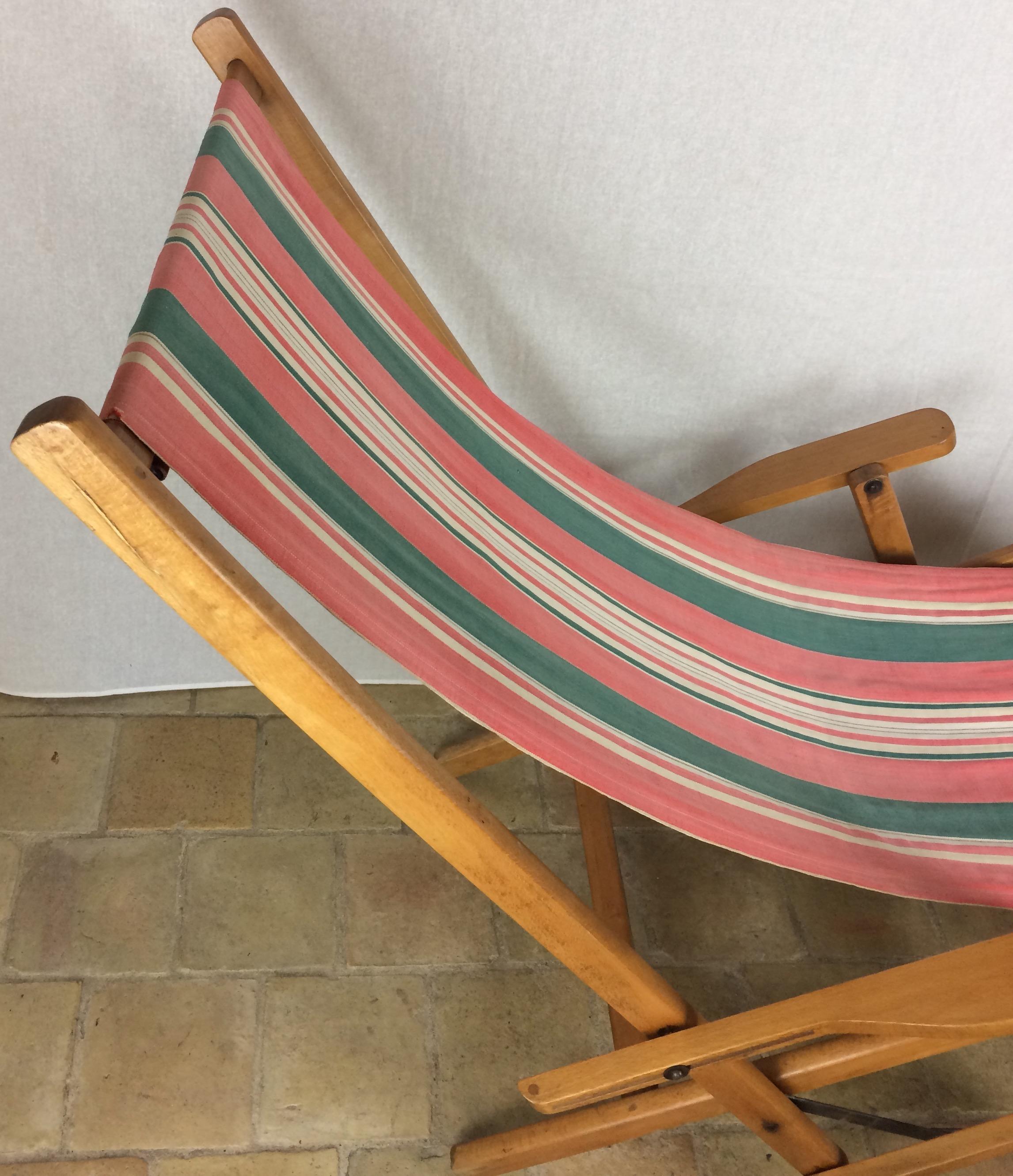canvas deck chairs