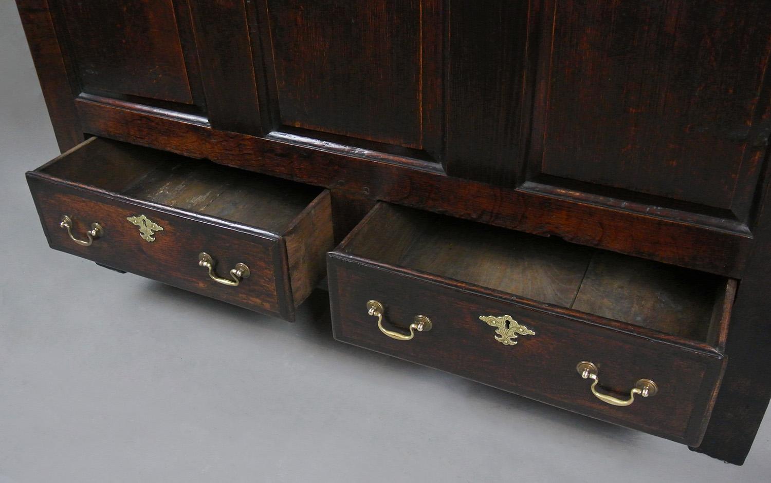 Original and Beautiful George II Oak Mule Chest c. 1750 1