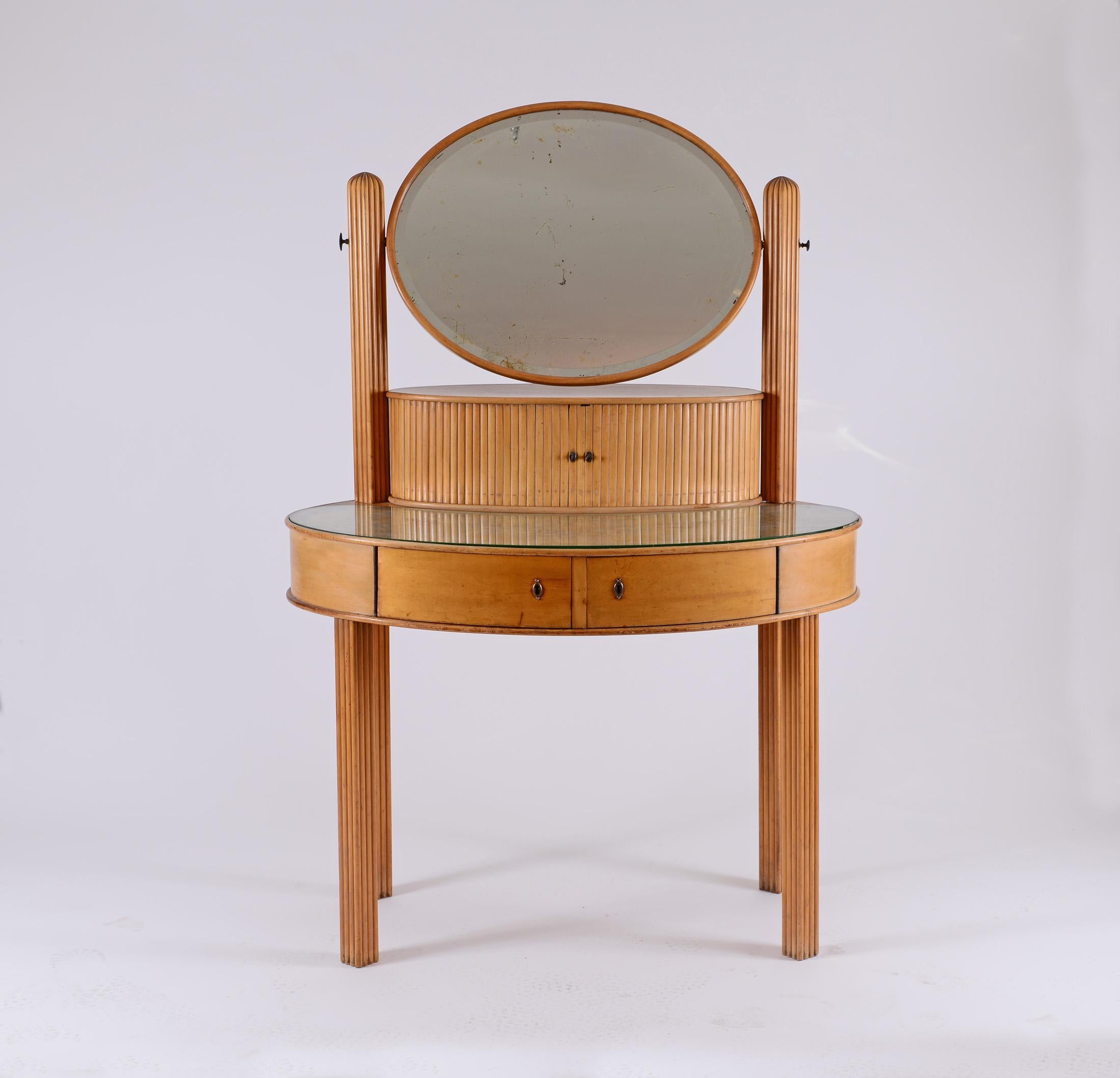 An extremely rare dressing table designed by Otto Prutscher and manufactured at Gebrueder Thonet in 1908. Literature: Innendekoration 1917 as well as a very similar model for the Villa in Jaegerndorf
The fitting chair is also available.

