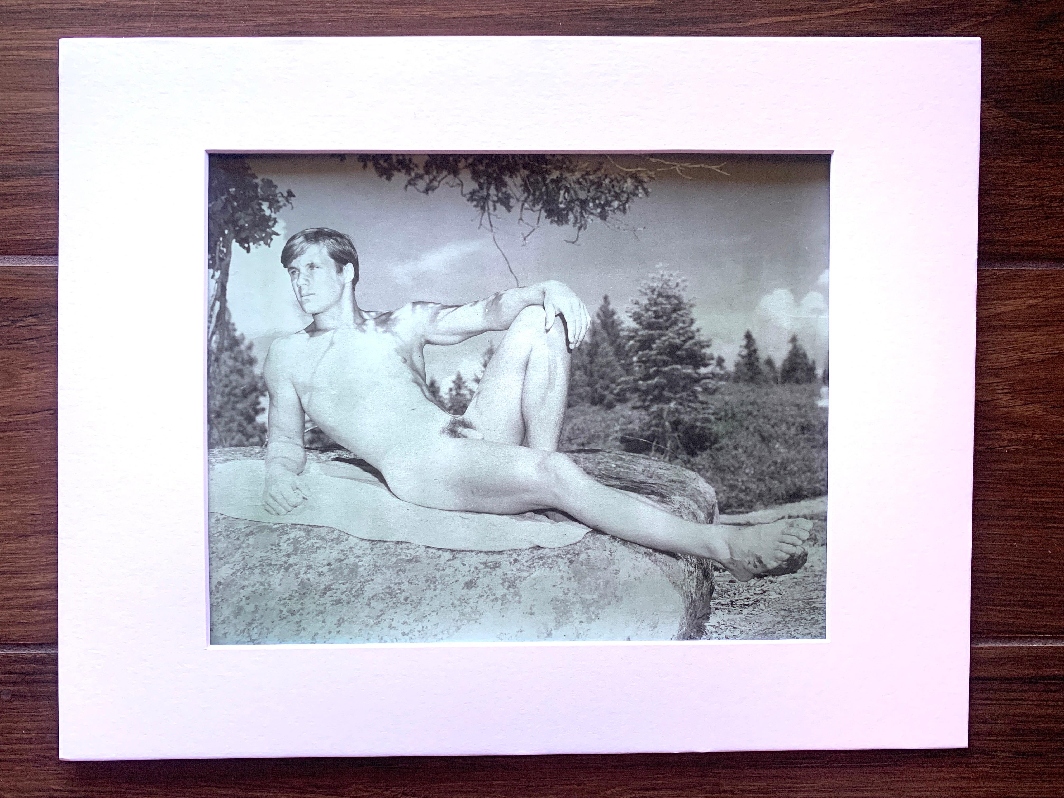 Originaler und seltener männlicher Akt im Vintage-Stil aus der Sammlung von Dave Martin SF, 1950er Jahre im Zustand „Gut“ im Angebot in Palm Springs, CA