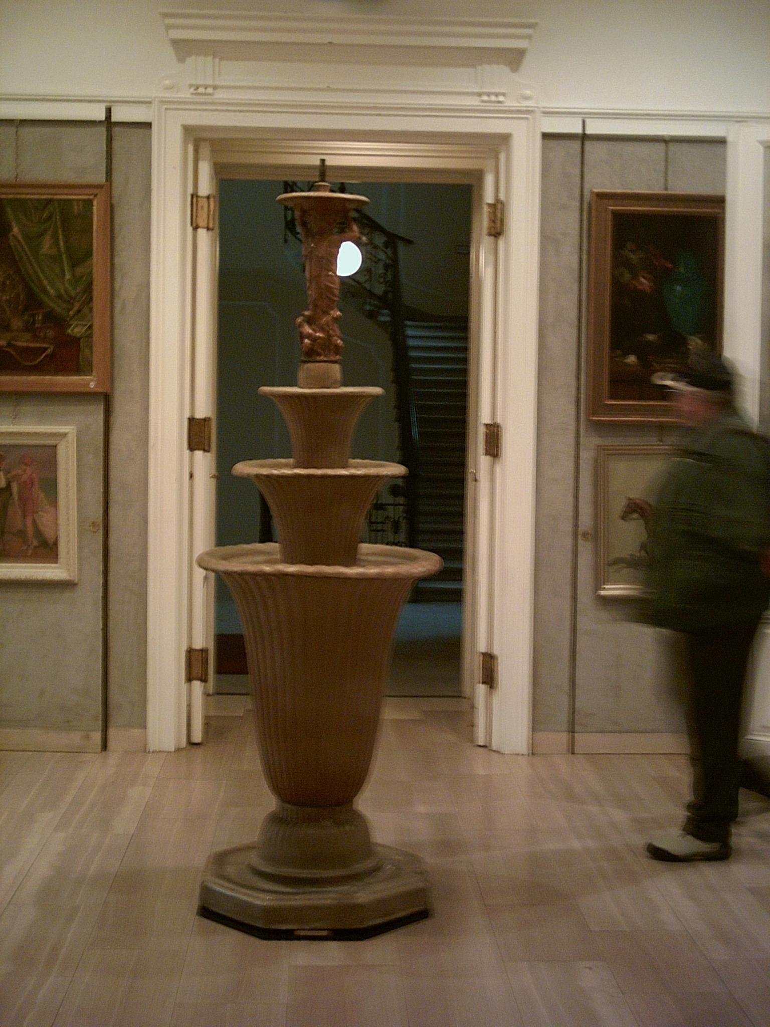 Originaler und einzigartiger Keramikbrunnen von Otto Prutscher und Michael Powolny, 1914 (Jugendstil) im Angebot